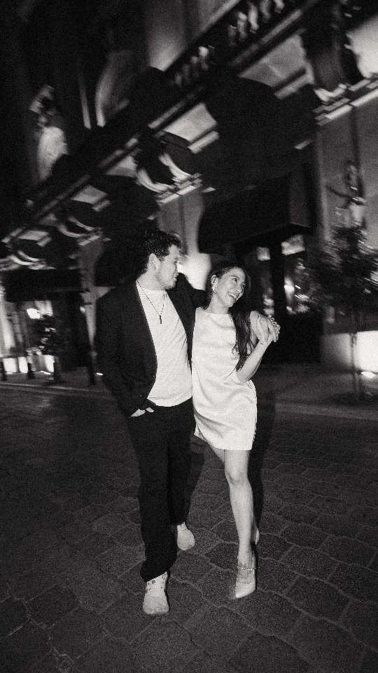 Los videografos de bodas están vendiendo su equipo en lugar que su creatividad
.
#weddingfilm #weddingfilmmaker #boda #wedding #weddingphotography #fotografodebodas #bodas