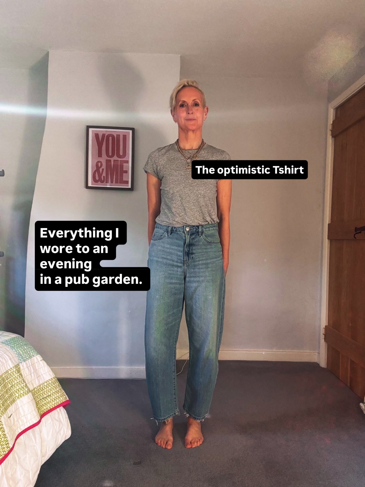 All the layers I wore yesterday for an evening in a pub garden.
Oh the heady optimism of Brits in springtime at the first whiff of sun.
By 8.30pm I was wearing all of it, obvs.
The lighting was very off I know, so I bunged a filter over it.
Hope you all had lovely sunny evenings.
#ootd #wiwt #personalstylist #midlifestyle #springstyle