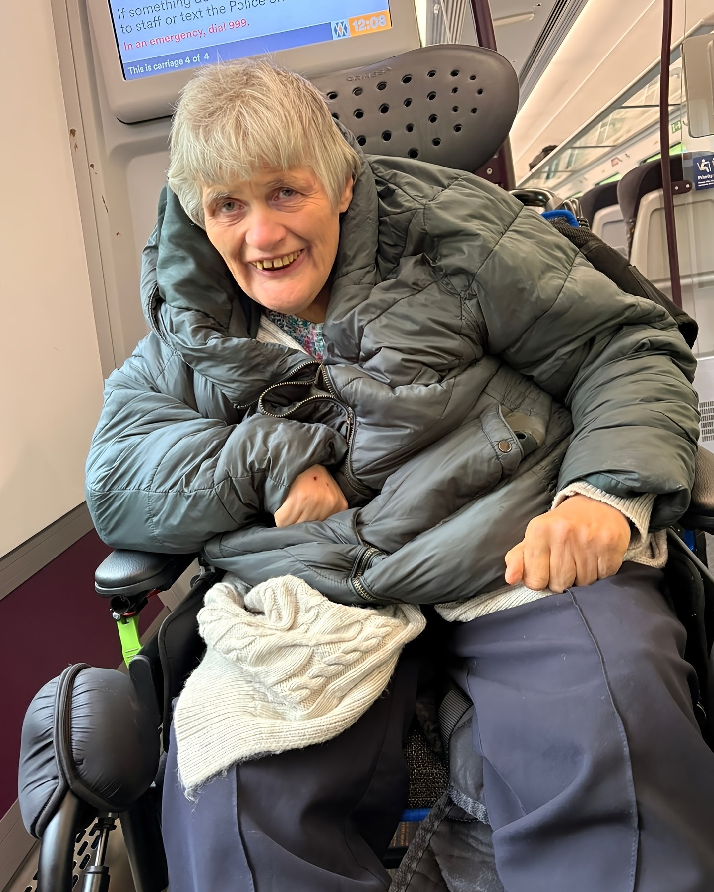 We loved seeing one of the people we support experience her first ever train ride and a trip on a canal barge, especially since boats are her absolute favourite. 🚤
The amazing day was topped off with a fun visit to the Sea Life Centre and some great food together at the Bullring. 🐠
Seeing such pure joy is is what it's all about, helping the people we support explore their communities and live life to the fullest 💙
#rehabilityuk #supportedliving #communityinclusion
