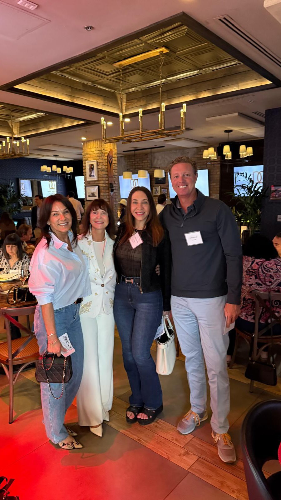 The Dominique Debay Collection East Coast Roadshow visited Boca Raton Thursday evening with some of our partners:
@casacarolinahotel
@cliniquelaprairie
@bespoge
@leonidastravel
@moskitobvi
@romeoromahotel
@galavanta
@sleighs uk ireland
@royalriviera
@christopher stbarth
@dripcastleestates