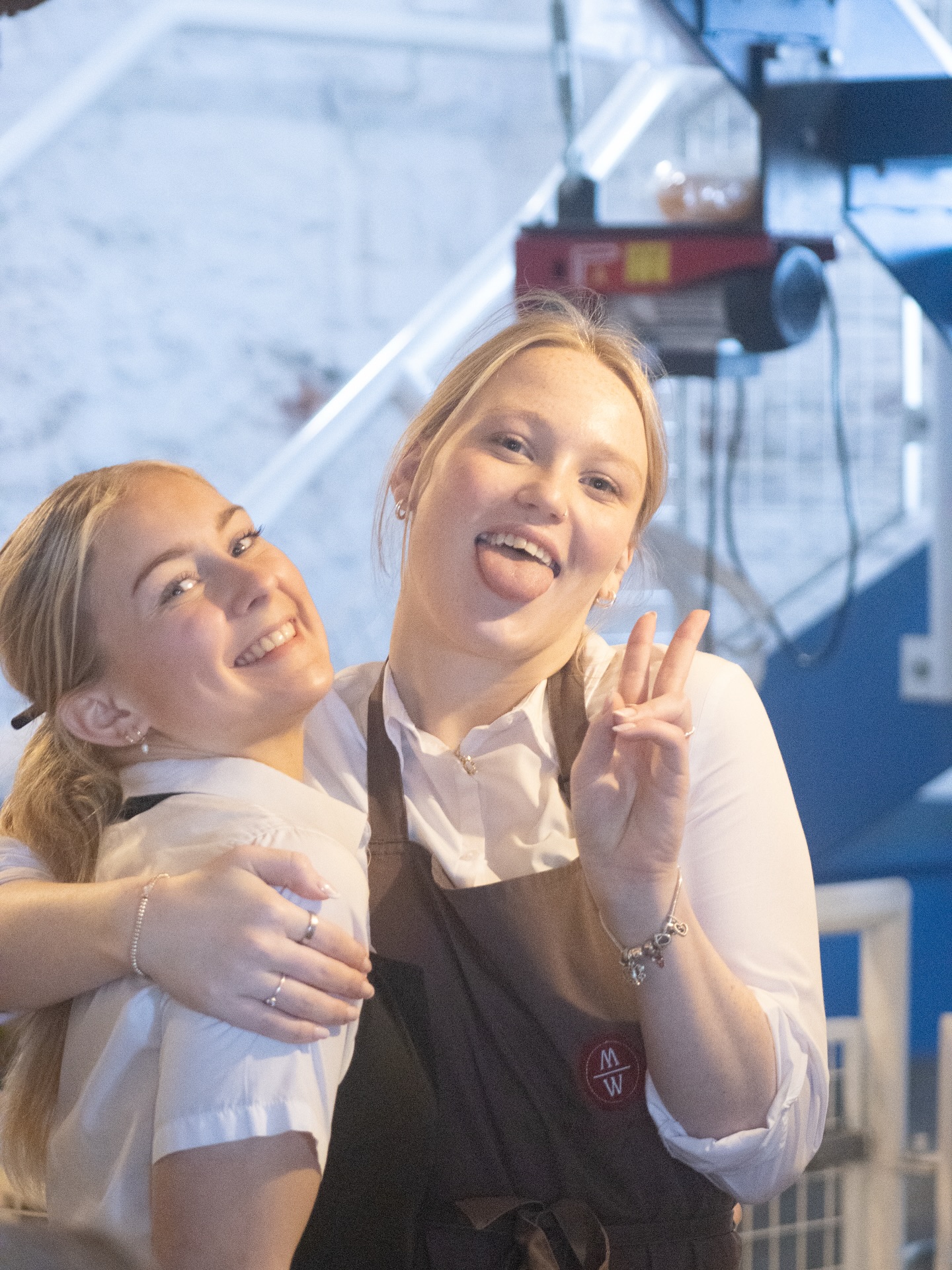 If you’re not this happy on bank holiday - then what are you doing?! 😆
Sun, food & riverside views—bank holiday done right ☀️🍽️