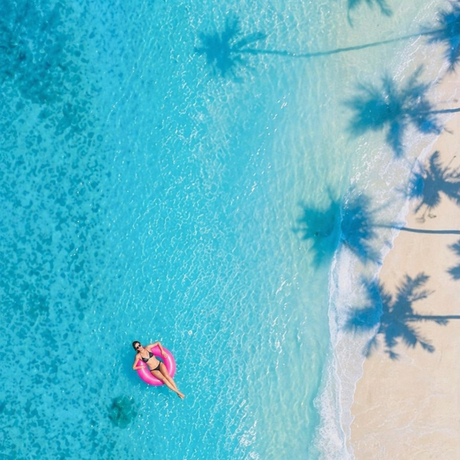 🌺 Hawaii is calling… are you answering?
Private helicopter views.
Oceanfront luxury resorts.
Sunsets you’ll never forget. 🌅✨
From volcanic adventures to crystal-clear waters, every moment is designed to elevate your escape beyond ordinary. 🌊🌋
This isn’t just a vacation, this is your next level of living.
⚡ Limited availability for premium experiences.
✈️ Ready to explore Hawaii with Nomad Tours?
#Hawaii #LuxuryTravel #TravelAdvisor #AdventureAwaits #Explore
🌺 Hawai’i te está llamando… ¿vas a responder?
Vistas privadas en helicóptero.
Resorts de lujo frente al mar.
Atardeceres que nunca olvidarás. 🌅✨
Desde aventuras volcánicas hasta aguas cristalinas, cada momento está diseñado para llevar tu viaje a otro nivel. 🌊🌋
Esto no es solo vacaciones, es tu siguiente nivel de vida.
⚡ Disponibilidad limitada para experiencias premium.
✈️ ¿Listo para explorar Hawai’i con Nomad Tours?
Hawaii ViajeDeLujo TravelAdvisor Aventura foratravel