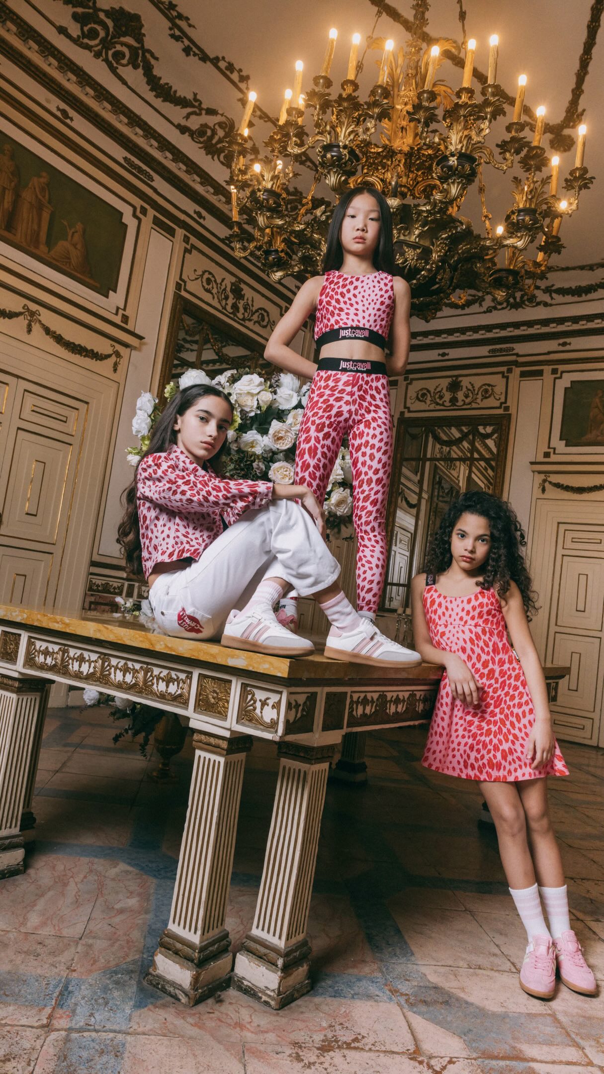 A quiet kind of luxury — where atmosphere, craftsmanship, and vision align effortlessly.
A glimpse behind the scenes of the campaign, where an exceptional setting lives beyond the frame.
📸
Art & Creative director: @gianfrancovitale
Production agency: @santangelostudios
Model Agency @castingkids_studios
Photographer: @naomisally.studios
Production coordinator: @marica_dimatteo @heidyahs
Post-production: @desireecaputi8
Videomaker: @mastrogiovanni_gerardo
Make up: @hmmakeupitaly @_alex.nota_
Do you want plan your campaign?
Contact us on direct ✉️