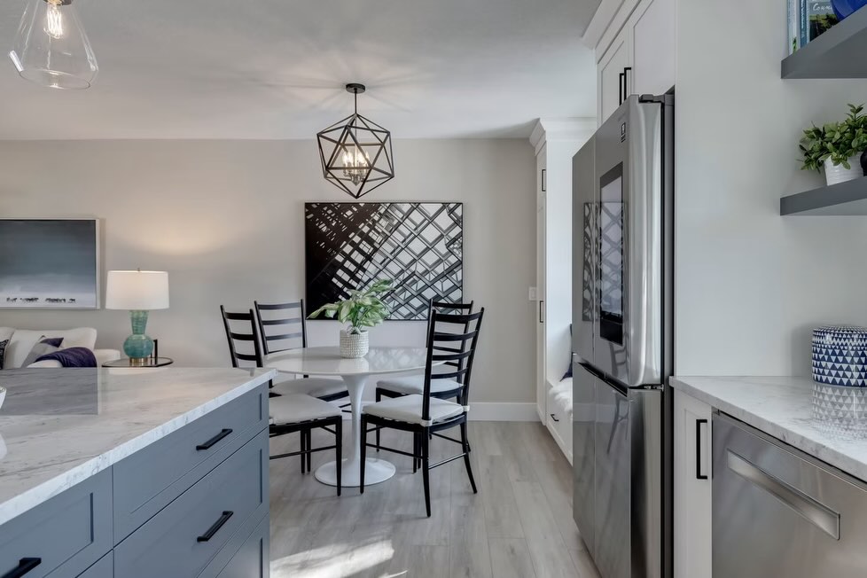 Thinking about a home renovation? Let us help!
With quality craftsmanship and care put into every home, Ashton is the best choice for all your renovation needs.
Visit the link in our bio to learn more!
#custombuild #dreamhome #houses #calgaryhomes #luxurybuilders