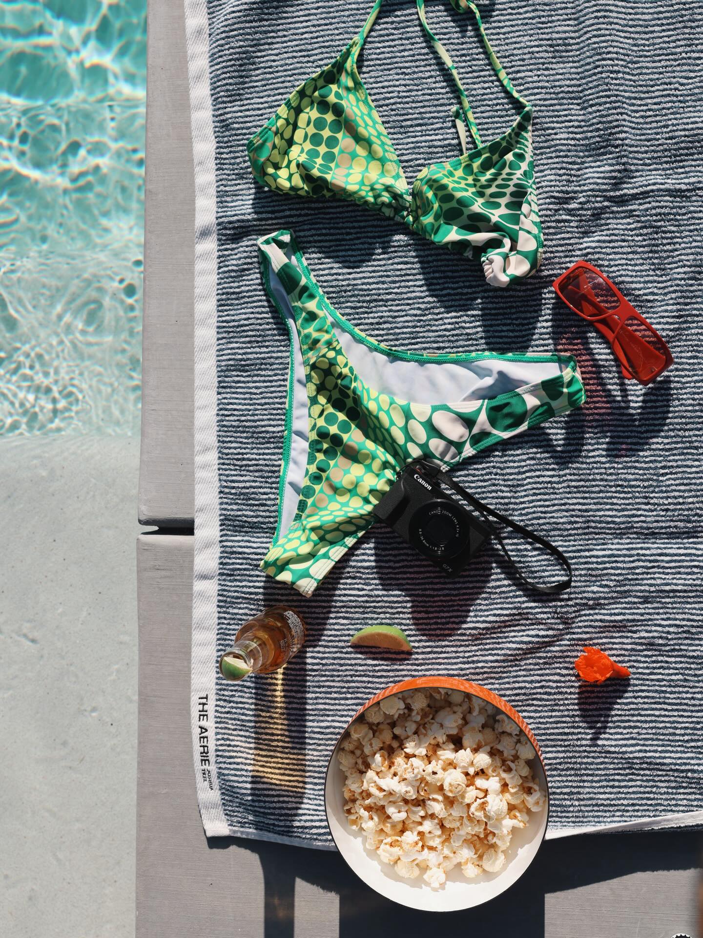 These frames have been living rent-free in our heads since the moment they arrived @emilyeizen .
We hope you enjoyed your stay. Now hosting @theaerie.joshuatree .
#launchday #deserthomes #joshuatreecalifornia #vacationrentalhomes