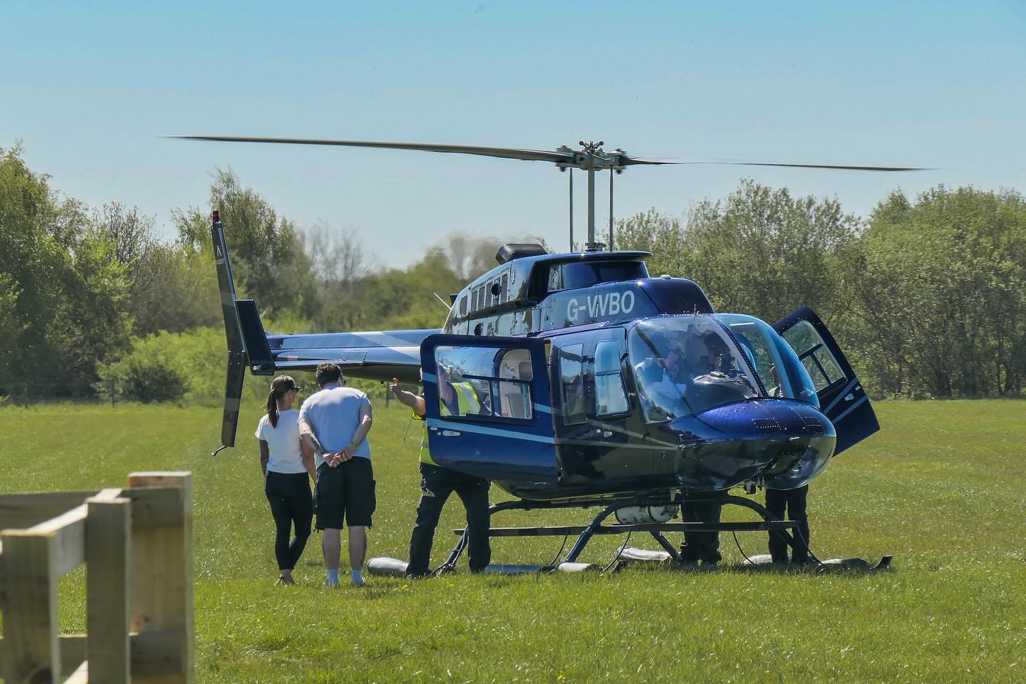 A visit from @adventure_001_ last weekend. Taking people up into the air for their helicopter experience flights, alongside a very busy day for visitors here at Sleap! #helicopter #aviation #flyatsleap #generalavistion