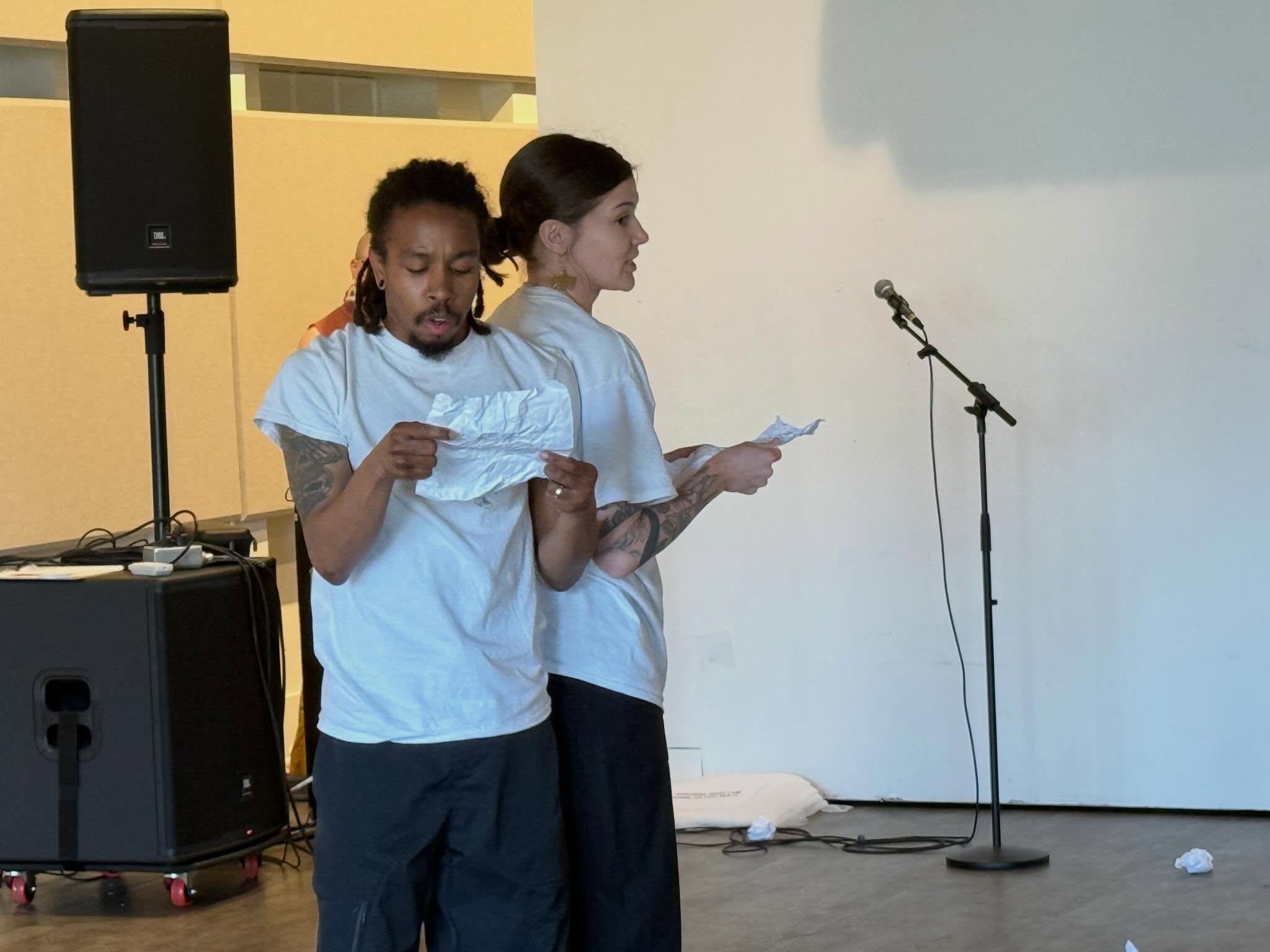 @thinkingdance Spring Thing was a much needed show shaking event! @snackbreakmovementarts @rachyy930 and myself got to play. One thing we can’t forget…HOW TO PLAY! Happy to share with you all! #thinkingdance #snackbreak #asianartsinitiative