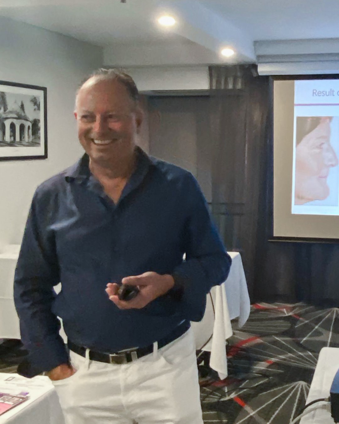 Last week, Dr. Campbell Roberts led the doctors through Seminar #5 to learn about bicuspid extraction cases, anchorage planning, and spacing cases. Our Sydney #25 doctors are now over halfway done with their Comprehensive #Orthodontics series! 😁 We’re very proud of all the progress they’ve made so far. 📈🚀 Keep up the good work, everyone! We'll see you soon for Seminar #6.