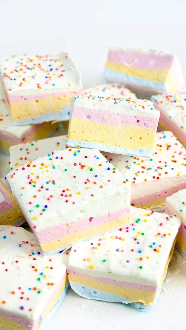 Soft, fluffy, and naturally dreamy ☁️✨ This was my first time making multi-colored marshmallows and they were an absolute hit with our kids!
These pastel marshmallows are layered with the sweetest hues made using @chefmaster Natural Food Colors for color that’s just as beautiful as it is clean.
Finished with a sprinkle of fun (because obviously 💁🏻♀️), I even added white chocolate flavoring, and they are the best coffee topper in the mornings.
Would you toast these… or snack on them straight off the tray?