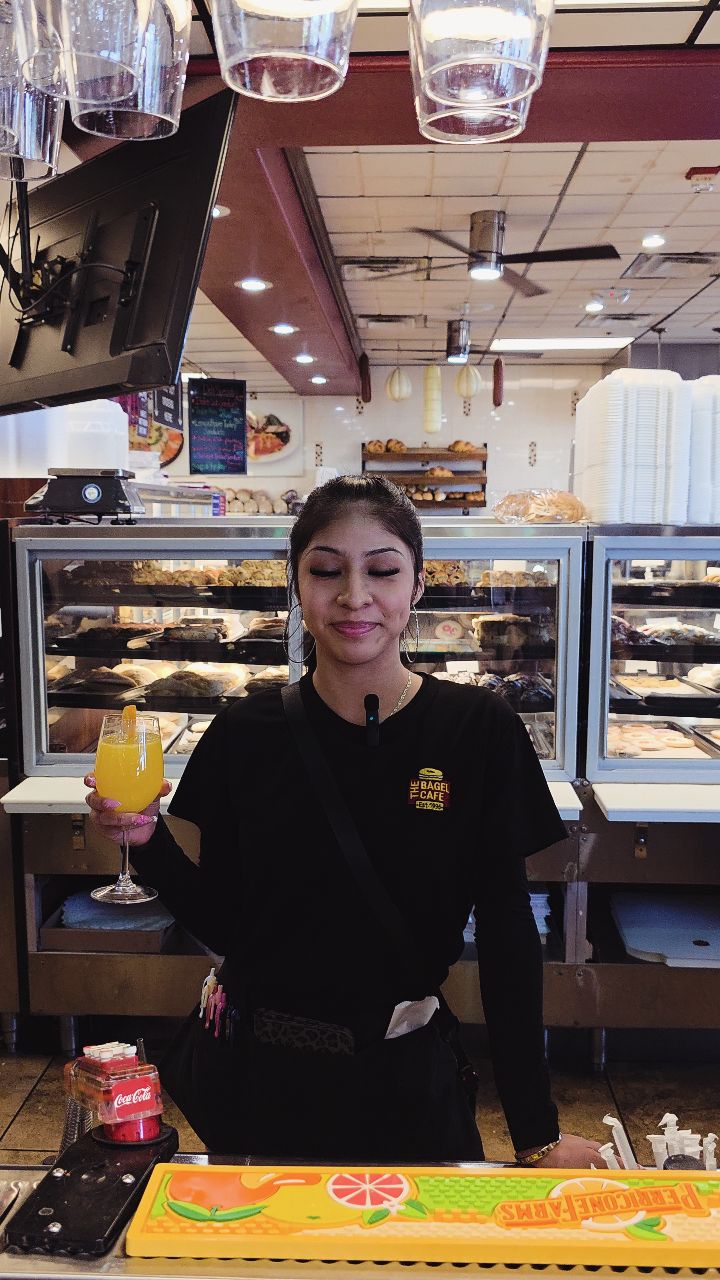🌸 Mother’s Day at The Bagel Cafe 🌸
Join us this Mother’s Day and celebrate Mom the right way 💐
🗓 Sunday, May 11
⏰ 7:00 AM – 3:00 PM
✨ Treat Mom to a special day with us
🥂 Bottomless mimosas for Mom
🍽 Mother’s Day food specials
🥯 Fresh bagels, brunch favorites & homemade desserts
👨👩👧👦 Perfect for the whole family
No reservations needed — just come in and celebrate with us!
📍 The Bagel Cafe
📞 702-255-3444 (ask for Hugo or Pablo)
Let’s make Mom feel special 💕