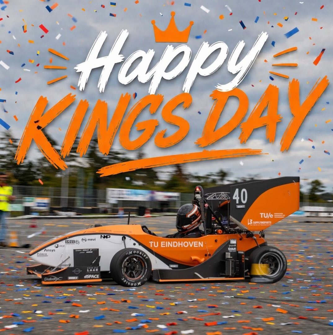 Happy Kingsday! 🇳🇱
The whole country turns orange… just like us 🧡😉
#kingsday #koningsdag👑 #studentteam #raceteam #formulastudent