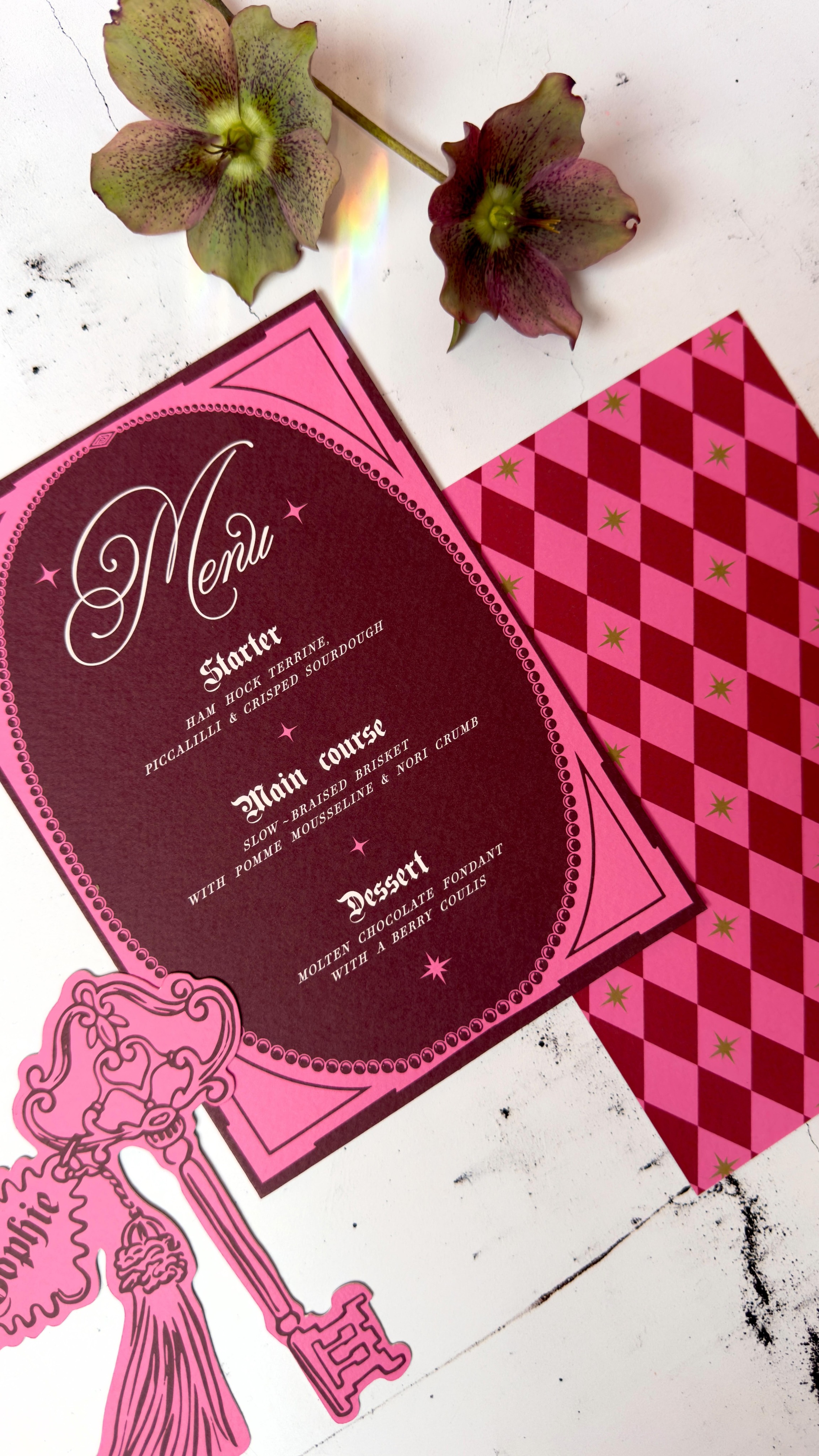 ✨A little gothic, a lot intentional.✨
Your story, translated into paper and print.
Stationery that doesn’t just announce a wedding, it becomes part of it. #Altwedding #weddinginspiration #vegaswedding #madonnainn #gothicwedding