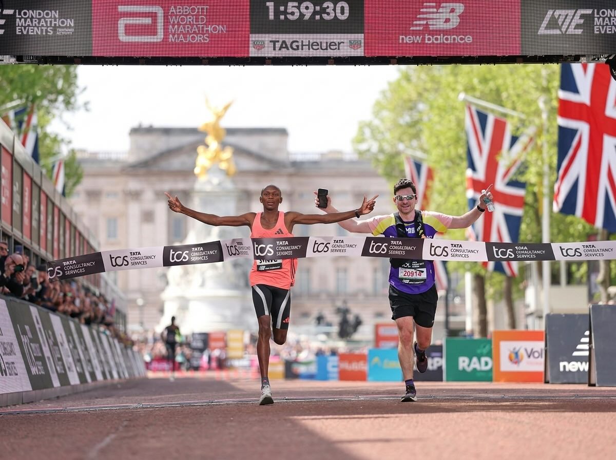 I had him in my sights the whole race… he only pipped me in the last 365 yards. 😅
In all honesty.. what an unbelievable achievement from Sawe. Incredible