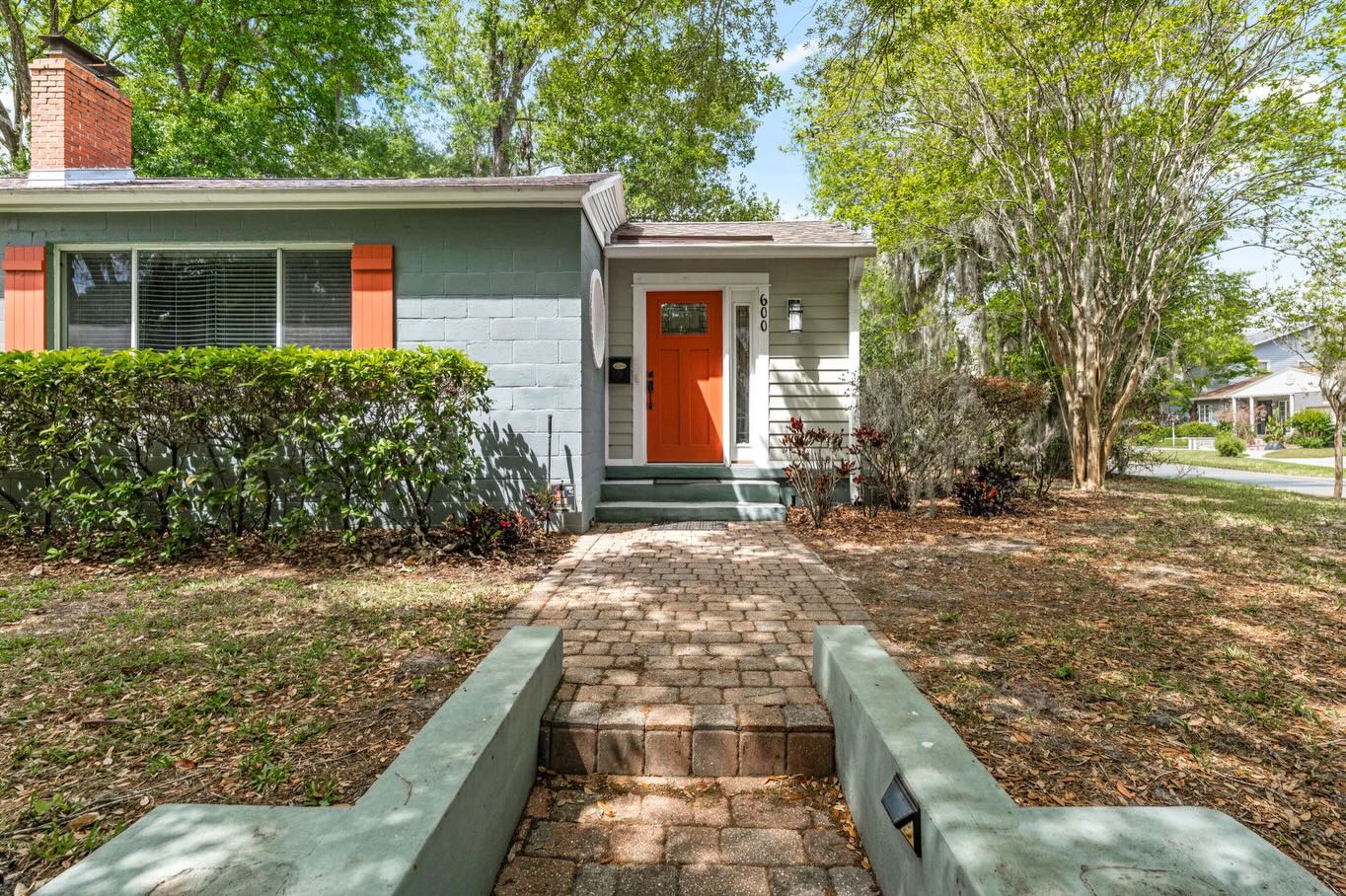 lakesiderealty