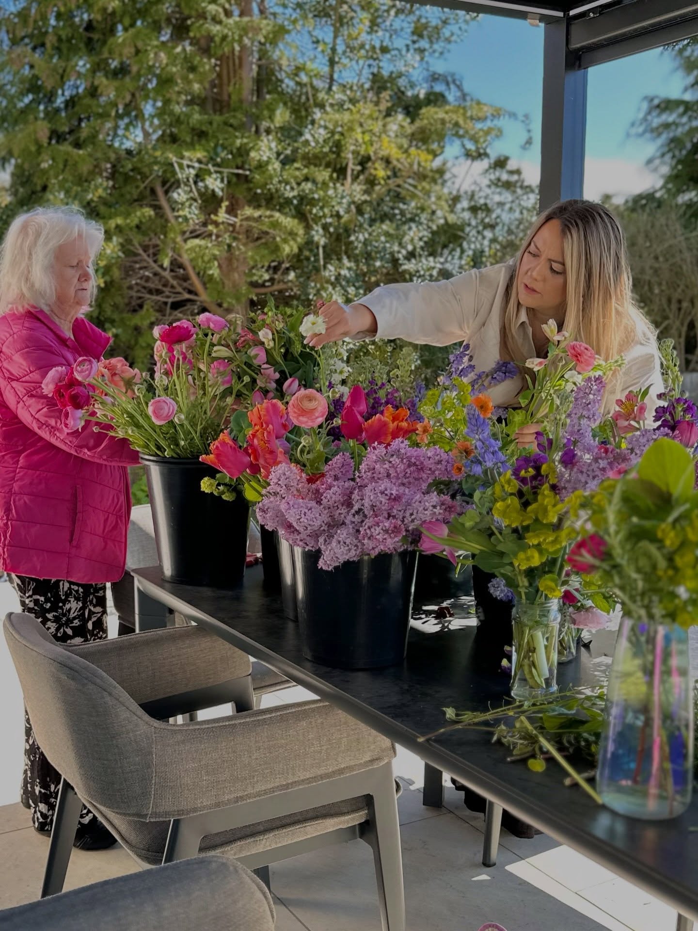 We had a wonderful day on Friday christening our new workshop space. With buckets of locally grown flowers and some special stems to pick from the beds, our guests made beautiful small arrangements followed by tea and cake. We had a granddaughter with her grandma , mums and daughters, 3 generations celebrating a special birthday and a local lady on her own wanting to try something new.
🌷
We were trialling a new cheaper shorter workshop to try to make these experiences accessible to more people.
This was definitely a big success and had some lovely feedback about the setting, format, timings and cost.
🌸
We have a few more of these sessions set up over the summer - Friday 5th June, Friday 10th July- 10am, 2 pm and 5pm. Come and join us for a special session.
.
#floralworkshops #flowerworkshops