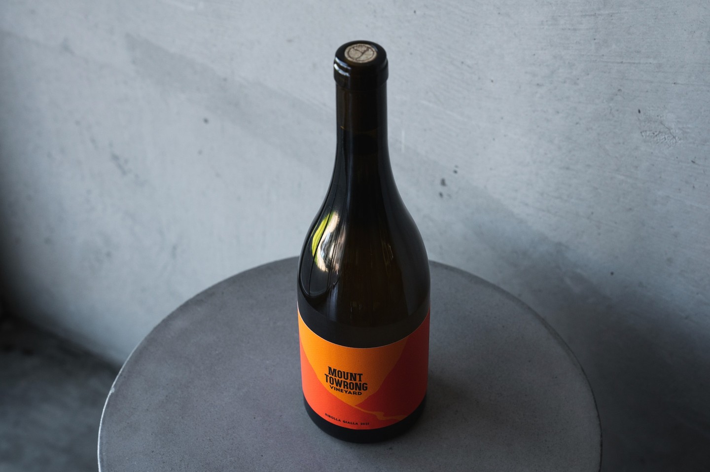 Our 2024 Ribolla Gialla is now available.
Native to Friuli in Northern Italy, this variety was grown in the ancient Cambrian soils of Heathcote and made as an orange wine - four weeks on skins before being pressed to stainless steel. Deep gold in colour with an orange hue, aromas of nashi pear and vanilla, with apricot and honeydew melon on the palate, finishing with bright acidity and gentle saline notes.
This new release will be available at the cellar door from this Friday lunch, and is available to order online.
#mounttowrong #macedonranges #macedonrangeswine #ribollagialla #orangewine