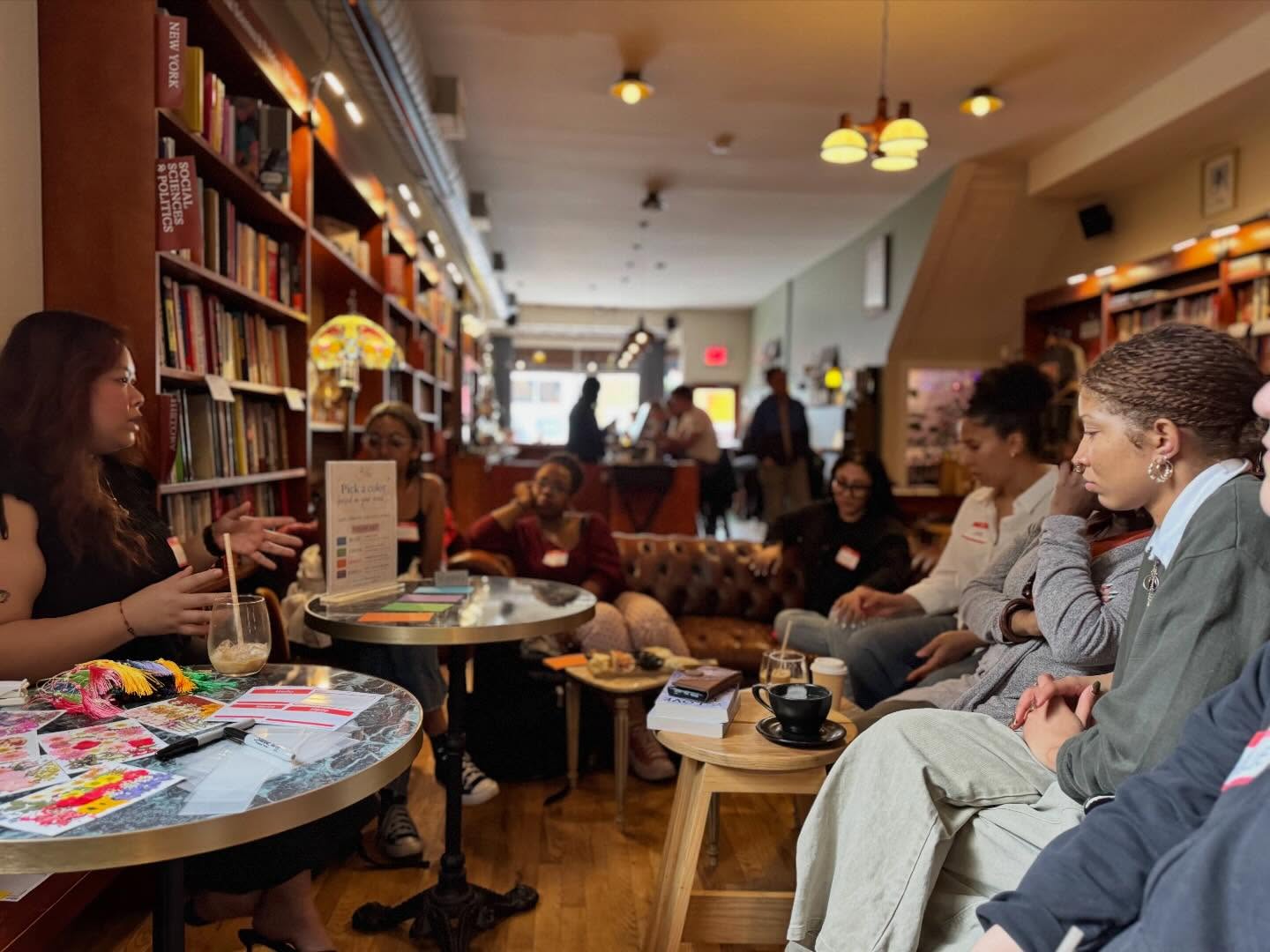 Good conversation, good energy, and the kind of connections that remind you why community matters so much đ thanks to those that joined our book club meet up!!
Big shout out to Joann for leading this meet up đŤ
Mayâs book pick is: Seven Days in June by Tia Williams
Date: Starting May 7, at Time: 12 pm
To sign up, click the link in the bio!