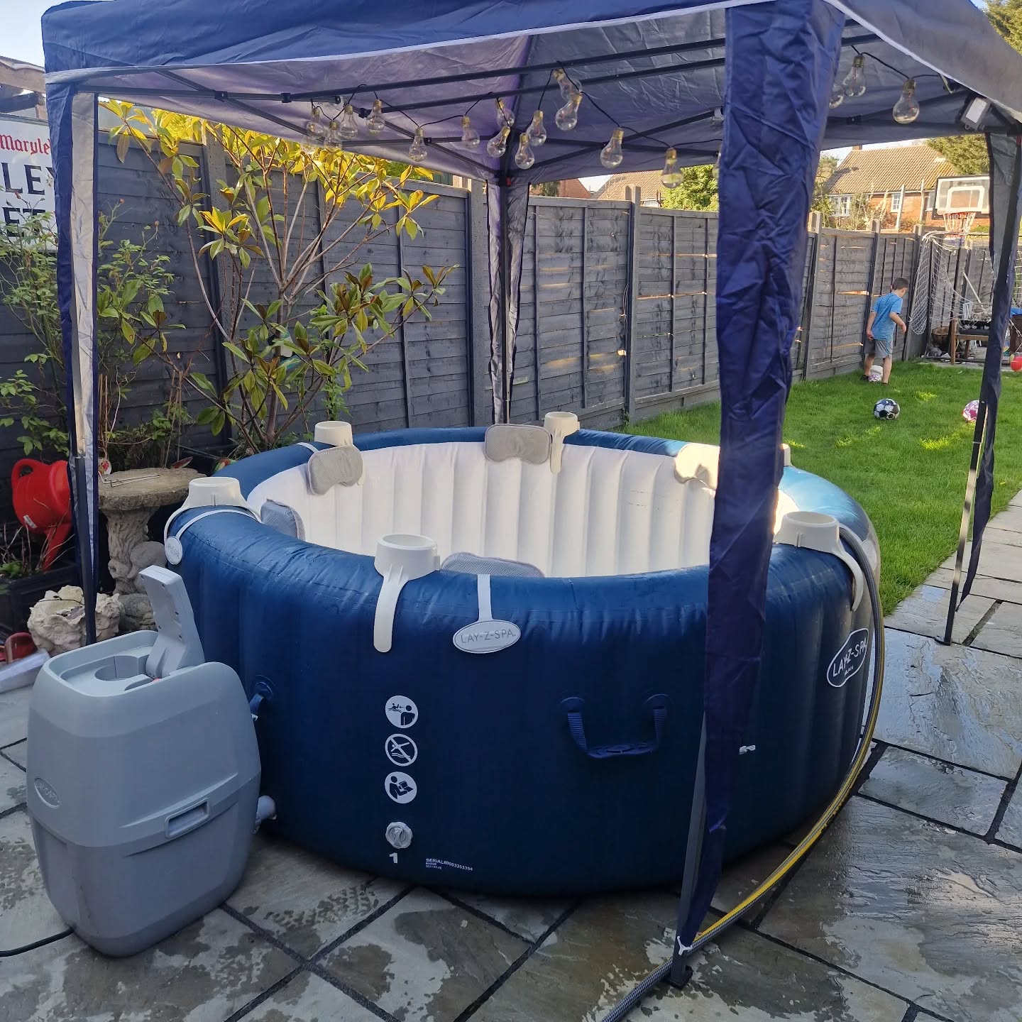 ☀️ Sun’s out
💸 Payday pending
🎉 Bank holiday loading…
All that’s missing?
🫧 BubblesLDN 🫧
Please don’t ask for this weekend we sold out months ago 😅
www.bubblesldn.co.uk/booking-form