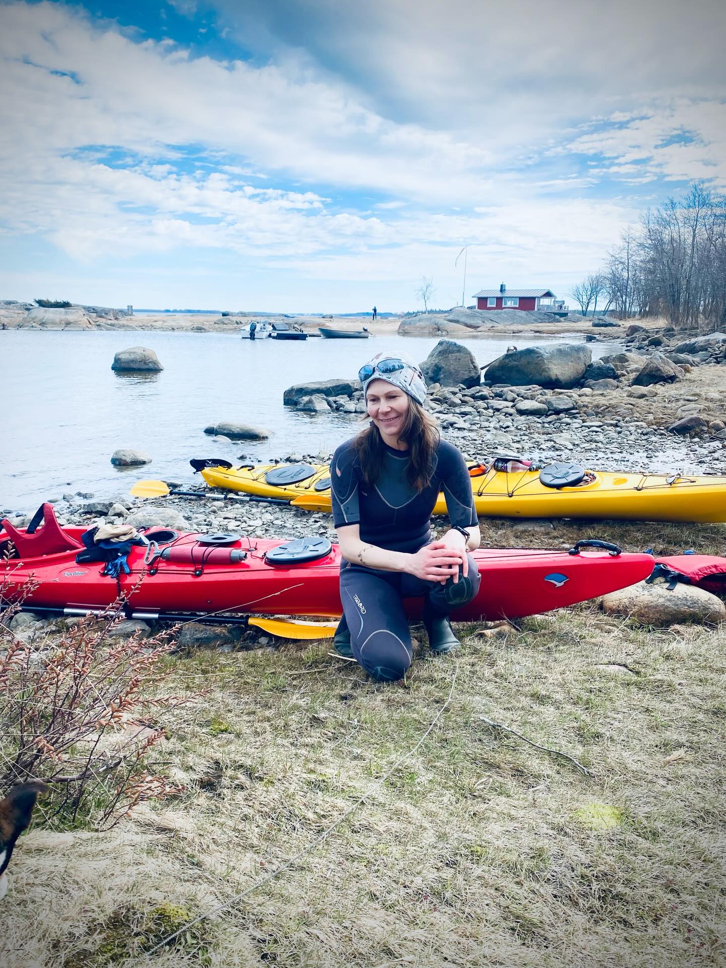 Little kayak adventure.
From @villasvedenartisthome to @masskar.fi
with @restlessfrog, Lea and Mike☀️🙂
Thank you❤️
#suomenmajakat #seakayaking