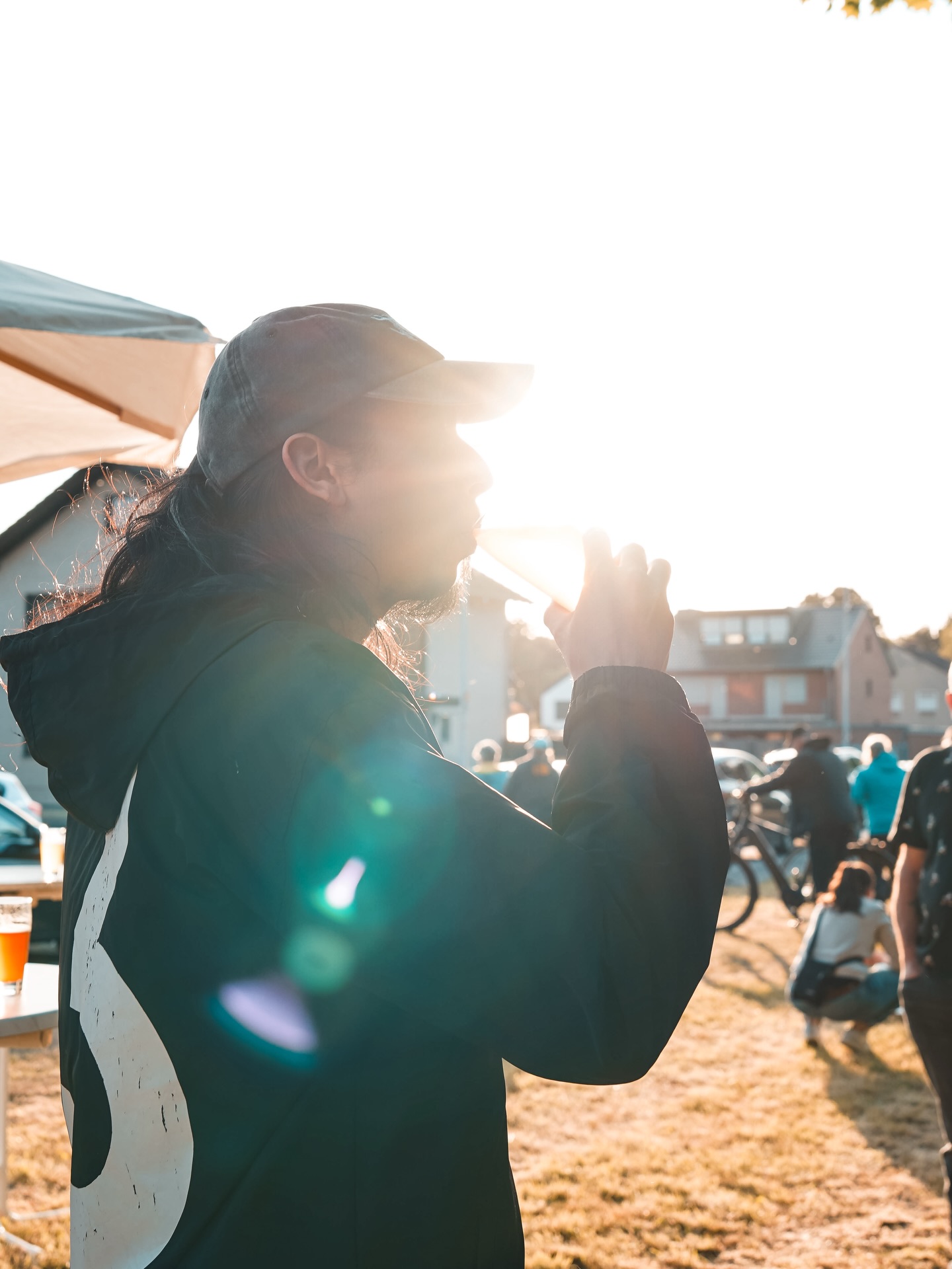 Nur noch 10 Tage bis zum VerSum Brauereifest! ☀️🍺 Wir bereiten hinter den Kulissen fleißig alles vor und haben ganz besondere Highlights für euch geplant! Unter anderem unsere beliebte Tombola und einen leckeren Bier-Cocktail 😉🍹
Wir können es kaum erwarten und beten zu den Wetter-Göttern. Bis ganz bald! 🤍