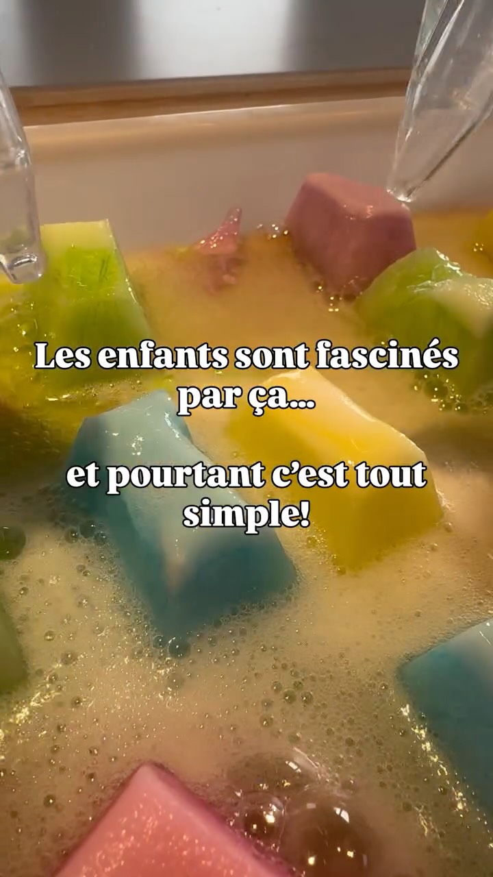 Les enfants sont fascinés par ça…
et pourtant c’est tout simple.
Avant, c’était :
👉 “je m’ennuie”
👉 écrans faciles
👉 fatigue + conflits
Aujourd’hui, c’est :
👉 activité sensorielle
👉 autonomie
👉 calme + vrai lien parent-enfant
C’est exactement ce que j’ai mis en place avec ma méthode zéro écran.
✨ Des idées simples, sans charge mentale, pour occuper ton enfant sans écran.
👉 Tu peux les retrouver ici : www.child-home.com
👉 Abonne-toi pour d’autres idées sans écran.
Tu ferais cette activité avec ton enfant ?
#activiteenfant #methodezeroecran #parentalite #occupationenfant #lienparentenfant