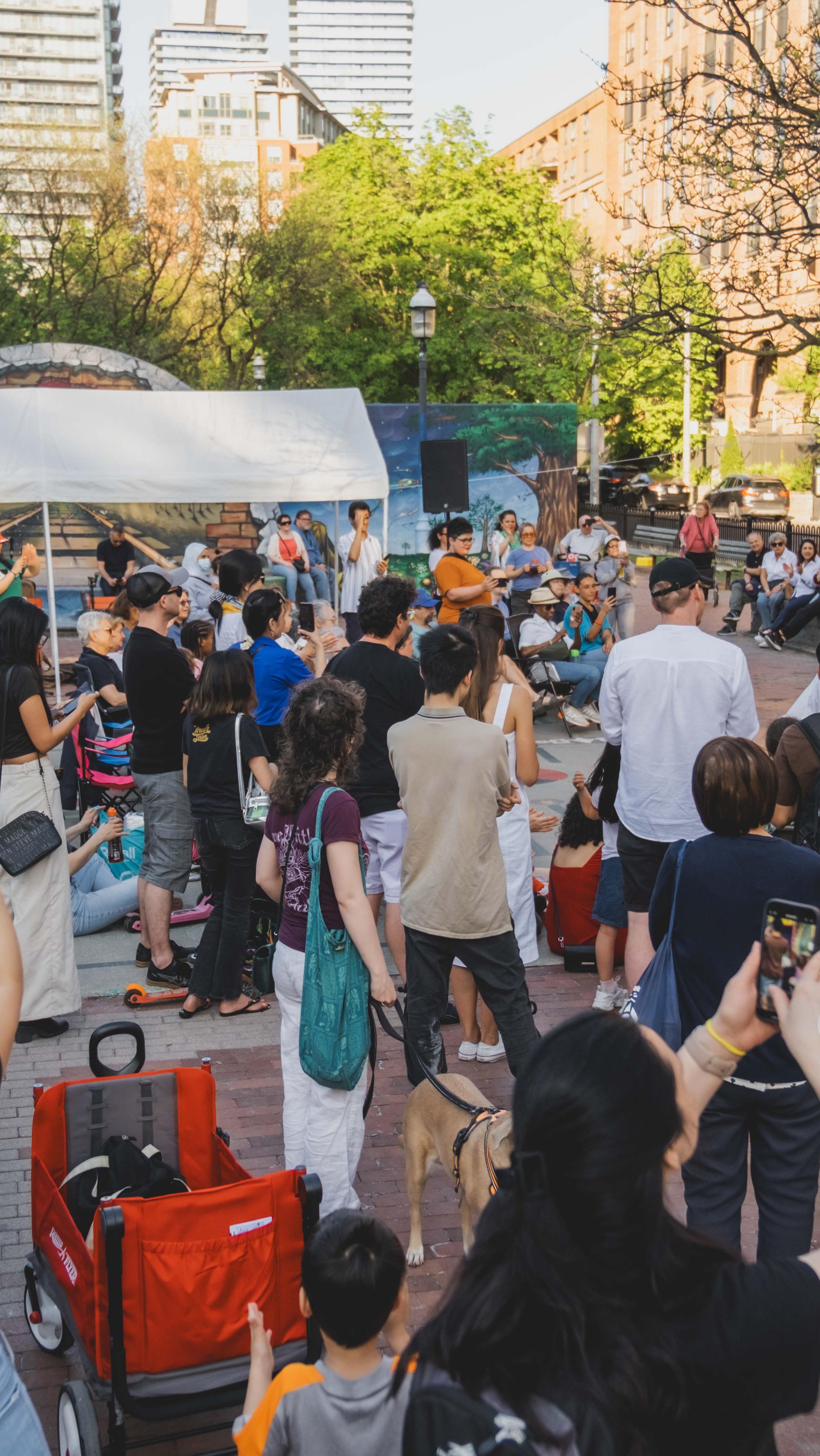 Join us tomorrow for the first Joy in the Park of the season!
We’ll begin at 6 PM at Jarvis and The Esplanade for a walkabout to share PASI, Jamii’s newest photo exhibition and the largest outdoor photo exhibition on The Esplanade, with live music by Aline Morales @alinemorales1 and Rudy Ray @rudyraykwaku. Then we’ll gather in David Crombie Park for music by Joaquín Núñez & Habana Safari @joaquinhabanasafari and Ashes by AIM @aimtoronto, along with facepainting by Linda Epp @facepaintingwithlinda, stiltwalking by Caitlin Morris-Cornfield @zukecat, and a soccer-inspired craft for kids.
WHEN | Friday, May 8 from 6 PM to 8 PM
WHERE | Across from Market Lane Public School in David Crombie Park
Free for all. Learn more through the link in our bio.
Jamii’s Joy in the Park events are sponsored by @canada.council, @ontarioartscouncil, @metcalf.foundation, @rama.gaminghouse and @cgamingcgood, and supported by @canadianstage. PASI Photo Exhibition is sponsored by the City of Toronto @cityofto
#TheJamiiHub #JoyInThePark #PASI #JamiiEsplanade #TorontoEvents