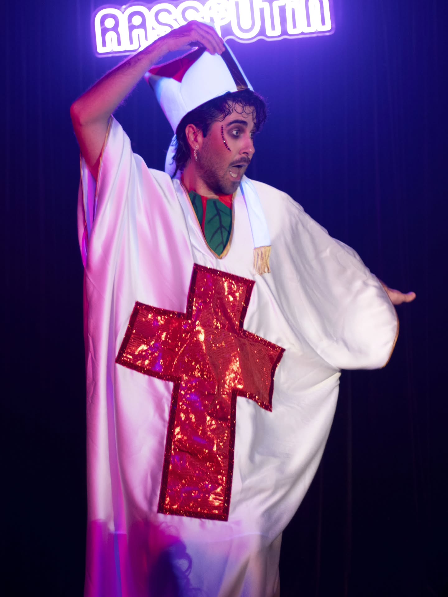 APRIL 18 AT CABARET RIDICULOUS
We had a spiritual experience in @mitch_bah 's Garden of Eden, serenaded by @peteroticca and went bananas with @r.ass.putin all under the watchful eye of @sixinchesuncut as Orphanage Dessert and @mx_lucy_furr as Nonne!
Photographed by @jaydenbyrnephotography at @speakeasy_theatre
We will be back in May with more shenanigans, so get booking now and don't miss out!
