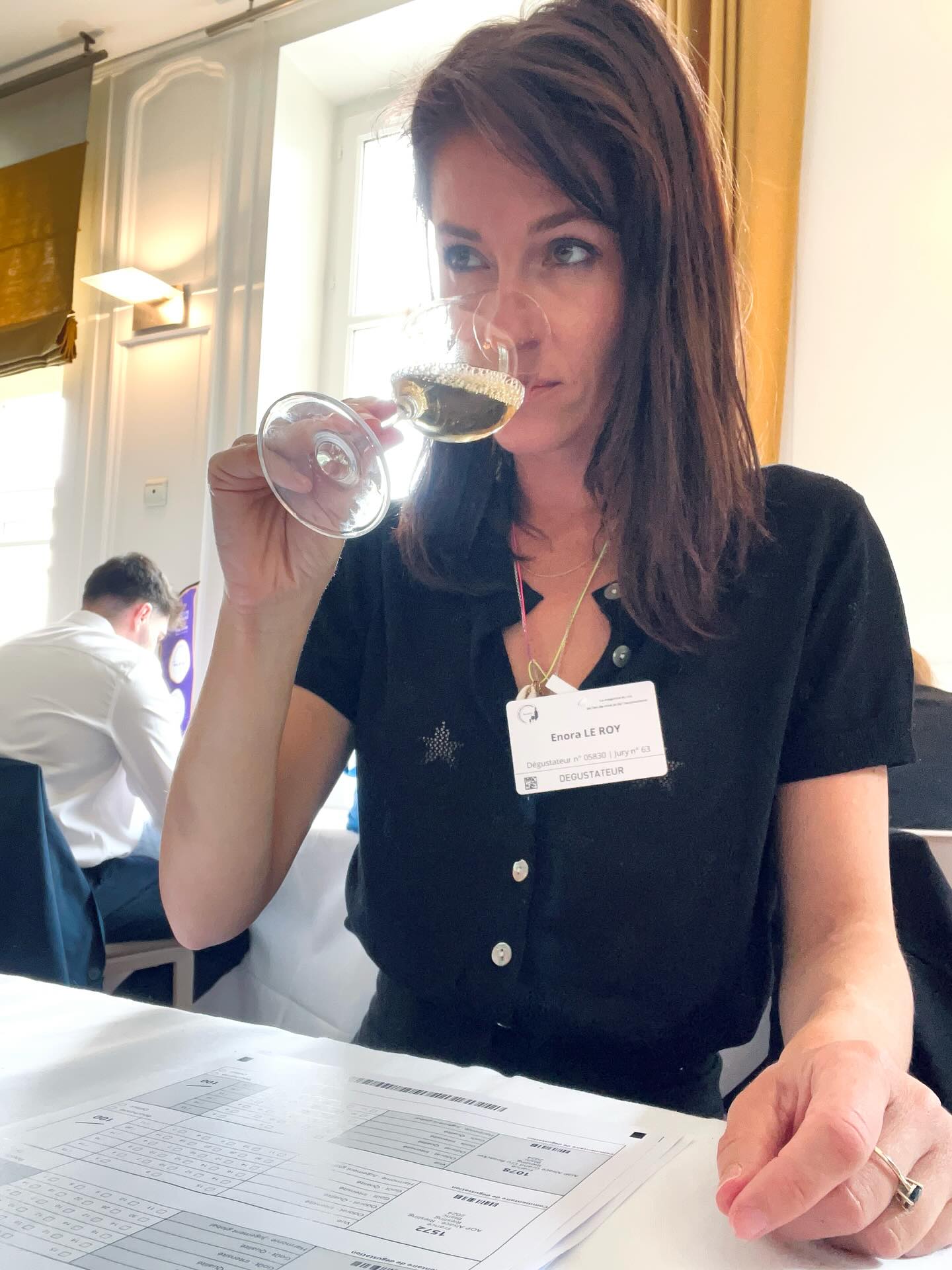 75 vins plus tard ;) très belle dégustation pour le magazine @terredevins_officiel organisé d’une main de maître par Armonia #jury #medaille #vin