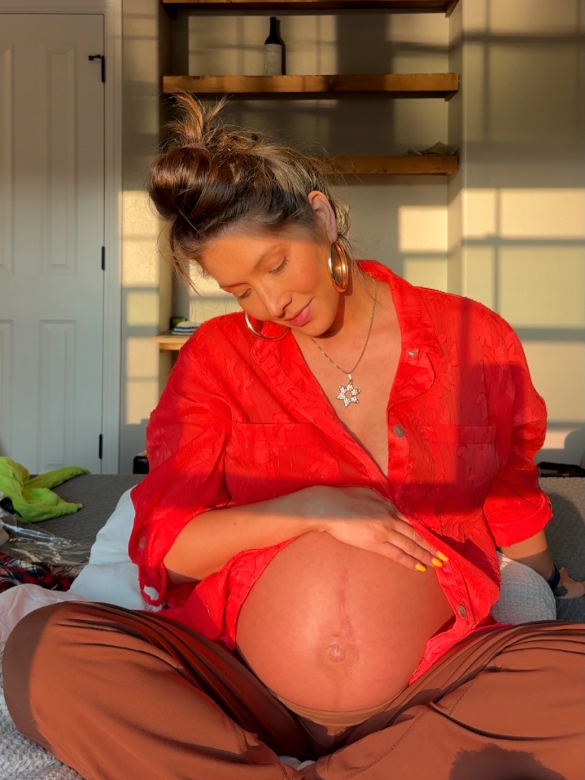 🌻❣️
#love #pregnant #Jewish #Native #babybump