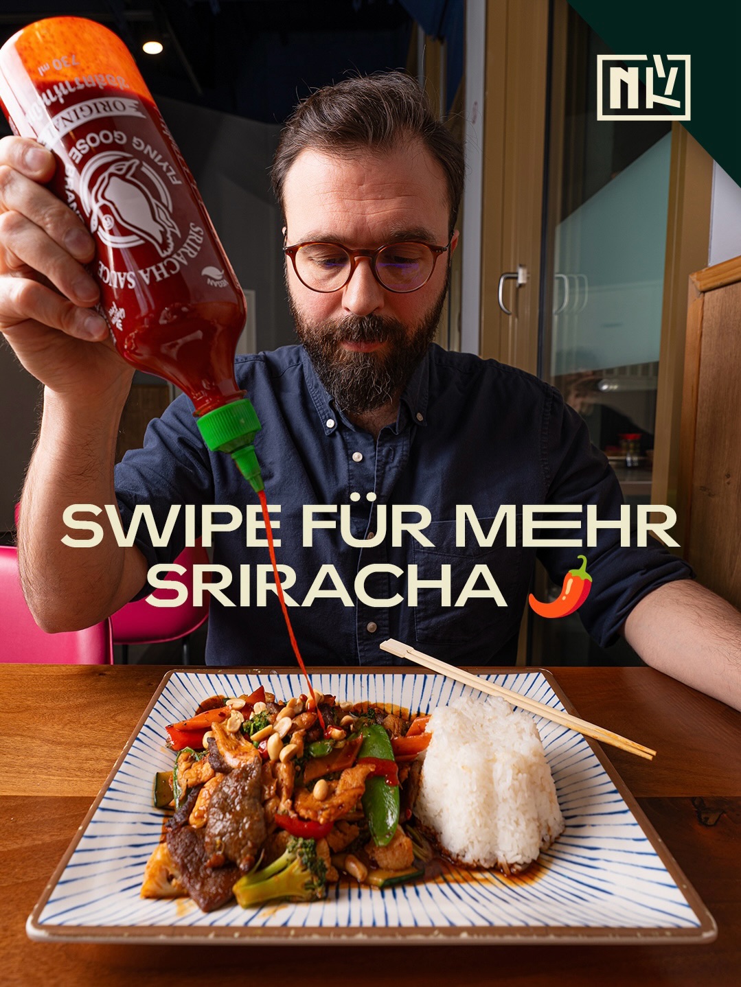 Markiere jemanden, der ohne Sriracha einfach nicht leben kann 🌶👇
#sriracha #authentic #foodlover #relatable #noodleking