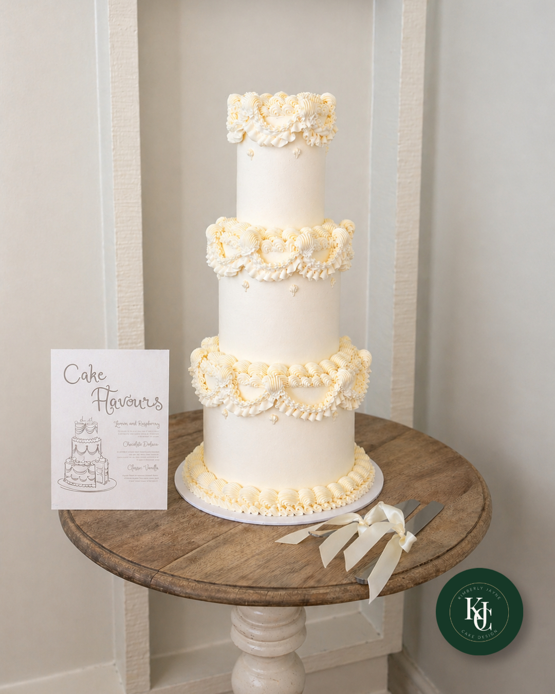 Soft light, delicate detail and a cake that feels effortlessly part of the day 🤍
Three tiers of smooth buttercream, finished with gentle vintage piping that wraps each layer in texture and movement.
Set against the calm, neutral backdrop of Hyde House, everything about this design feels relaxed and romantic… the kind of centrepiece that complements the space without overpowering it.
For couples drawn to something refined, elegant and beautifully understated.
🍰 Wedding cakes
https://www.kimberlyjaynecakedesign.co.uk/portfolio
📩 Enquiries now open for 2026 & 2027
#hydehousewedding #cotswoldswedding #wiltshirewedding #luxuryweddingcake #buttercreamcake