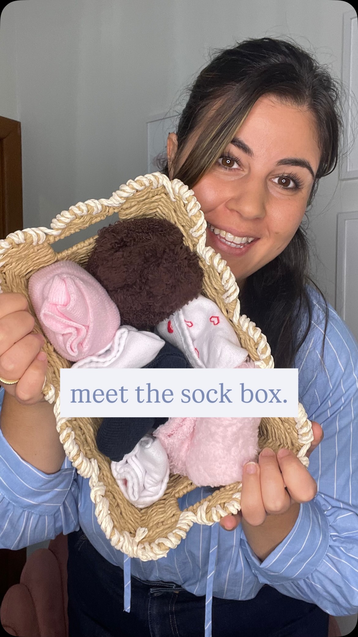 It’s the little things.
Meet the sock box, for those moments when you arrive and realise - “I forgot my socks!”🧦
Although we truely don’t mind, we know sometimes it’s nice to have your toes covered and cosy as you drop in for your adjustment.
So, if you ever arrive without socks in hand, don’t fret, we’ve got you covered 😎😉
Always freshly washed & ready to go!
Send this to a friend who is always forgetting things 😬
#chiro #healing #smallthings #wellness #energy