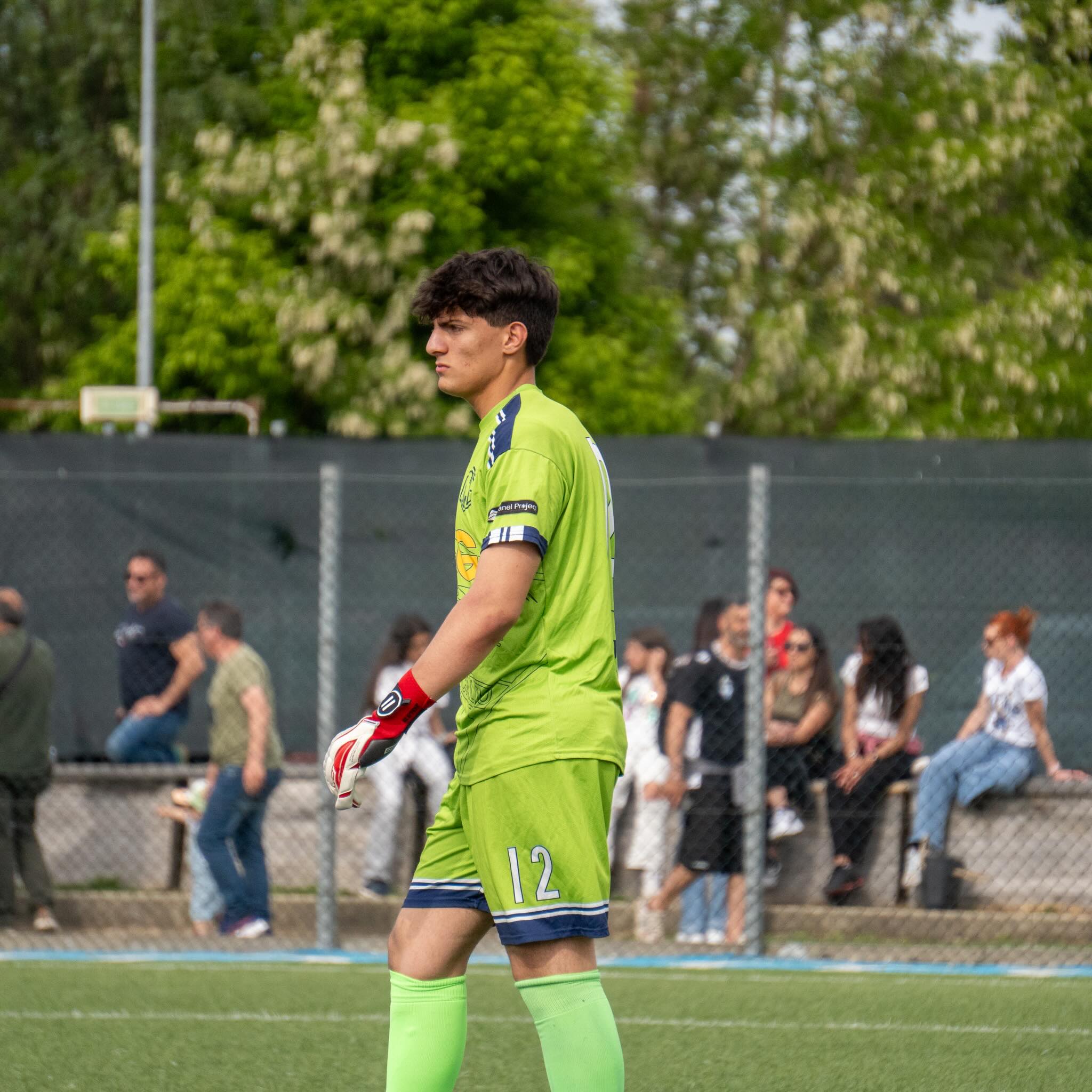 First time in Serie D ✨ @_cristiano.lepore_
#wearechisola