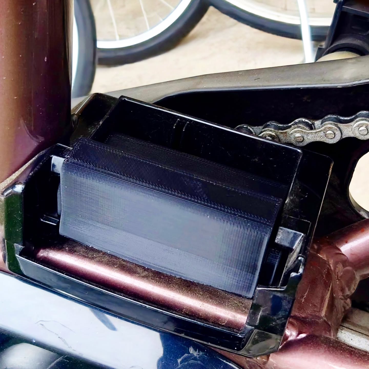 PANASONICのバッテリー差し込み口を充電中に保護したいガチ勢のためのバッテリーカバー(簡易版)をつくった (既製品あるが)
コロリス自転車3Dモノづくり部