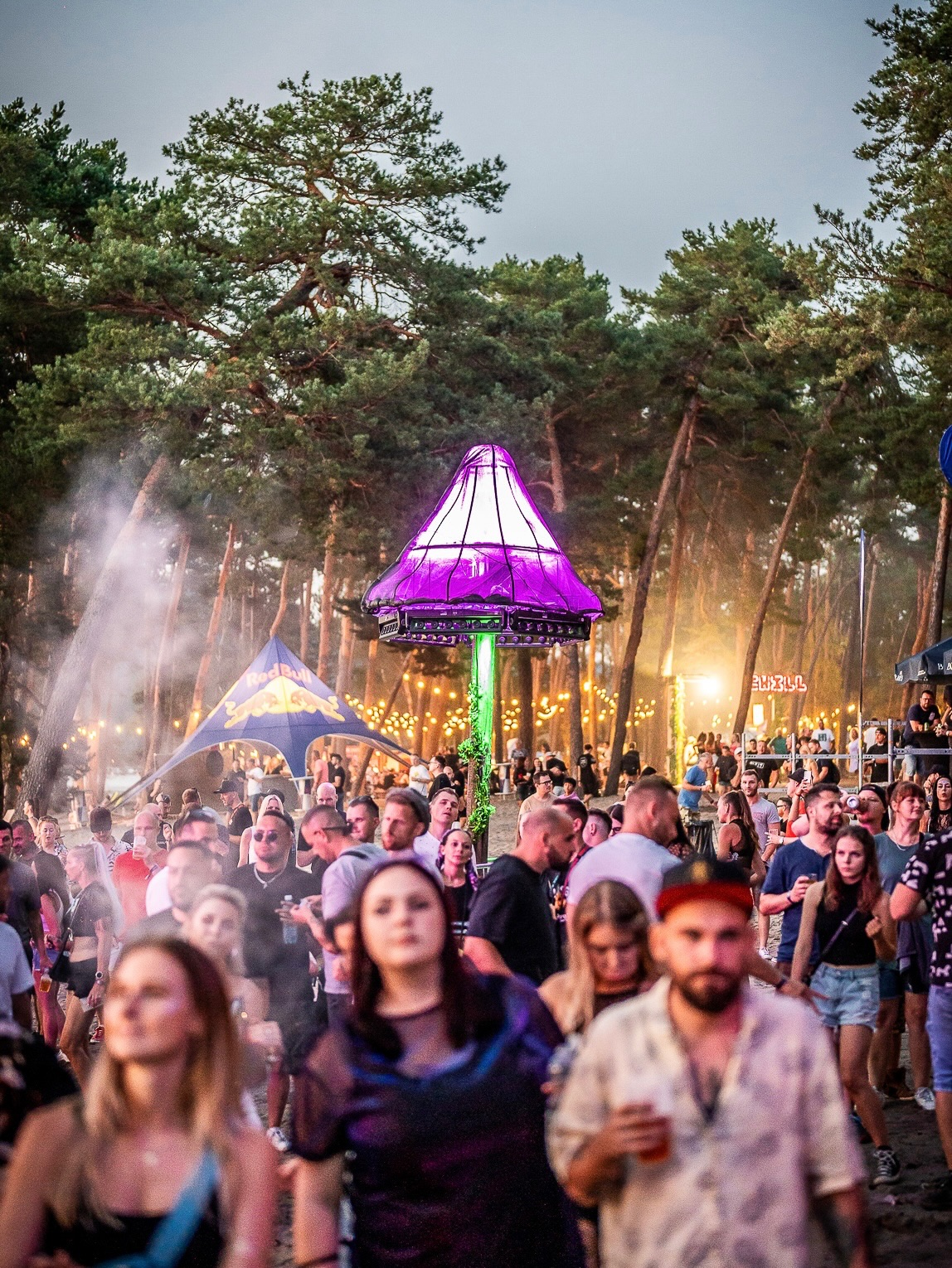 Plány na léto jsou jasný. 14. - 15. 8. se uvidíme na legendární pláži u Máchova jezera 🏖️. Zajisti si lístek za nejlepší cenu >> jen do 19. 5. ‼️
3 stage • 2 dny techna pod širým nebem • a ty ❤️