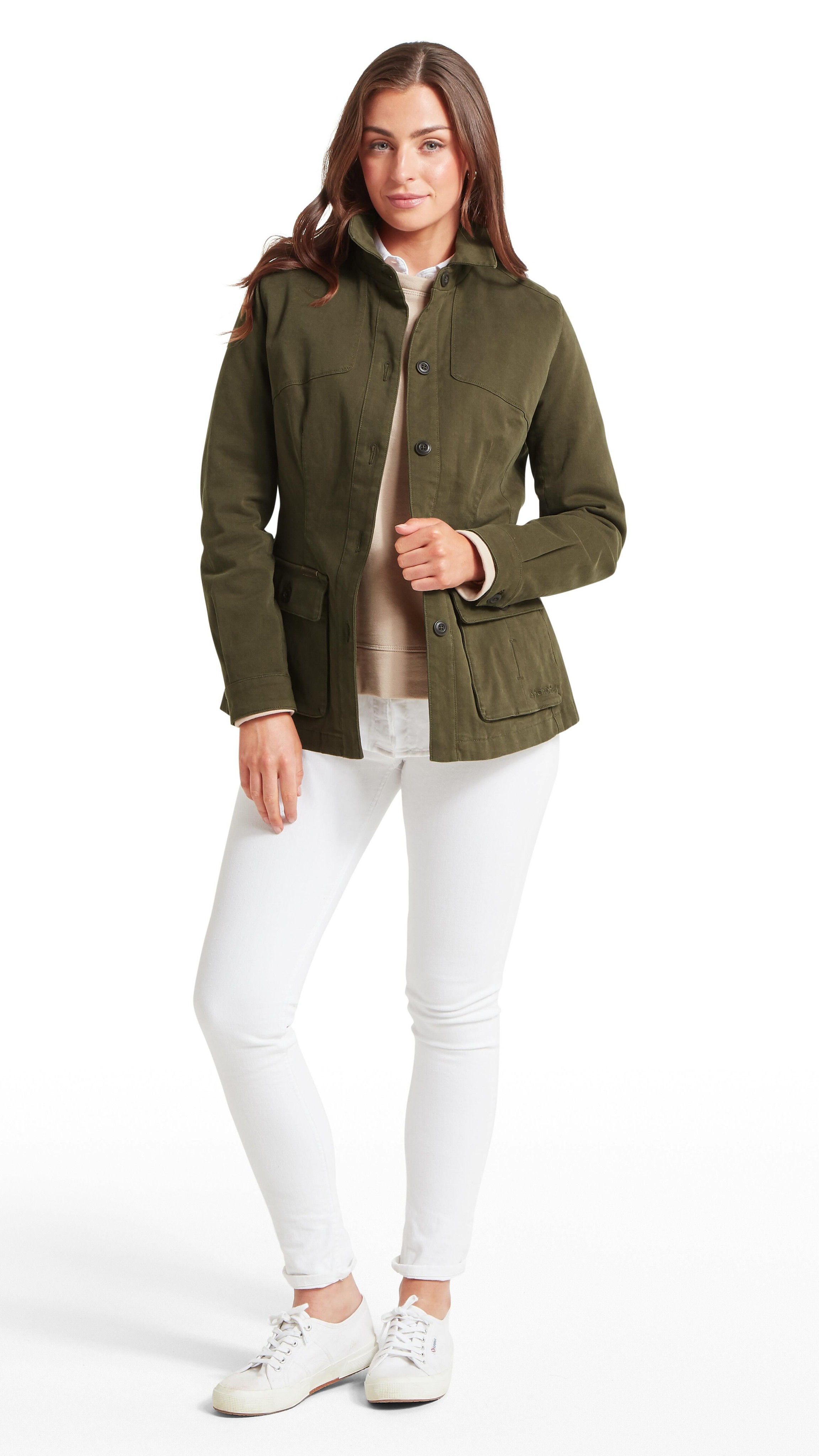 Discover the perfect blend of style and functionality with our women’s utility jacket, made from durable twill cotton with added stretch for comfort and shape. A chic silhouette and rustic texture combine for a rugged aesthetic that will bring many an outfit to life.
#countryclothing #schöffel #cotswolds #dubarry #jacket