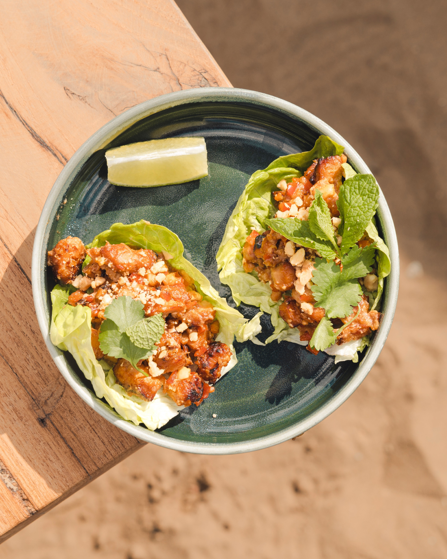 Vietnamese Chicken Lettuce Tacos 🥬
Fresh, vibrant and full of flavour. Chicken, mango & pomegranate dressing, peanuts, coriander and mint.
Light, fresh and perfect for a sunny day by the sea 🌊☀️
#luumabeachrestaurant #luumabeachmarbella #marbellaweekend #marbellatrip #marbellalifestyle #marbellaspain #marbellavacation #elrosariobeach