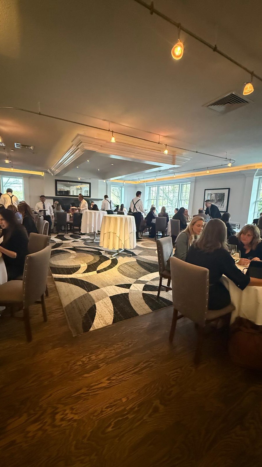 Wednesday night The Dominique Debay Collection East Coast Roadshow brought some of our partners to Connecticut:
@casacarolinahotel
@cliniquelaprairie
@bespoge
@leonidastravel
@moskitobvi
@romeoromahotel
@galavanta
@sleighs uk ireland
@royalriviera
@christopher stbarth
@dripcastleestates