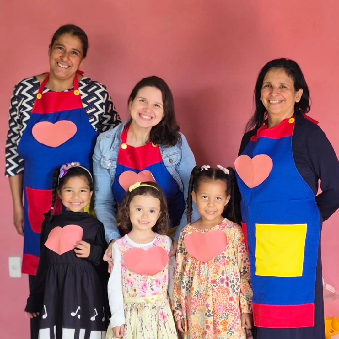 Registros da apresentação do projeto das professoras @adrianapolichetti @karinearaujodemenezes e @nayarapaixao90 com as crianças da classe Berçário e Jardim do @depart.infantilreformistasp
JESUS O VERDADEIRO CORDEIRINHO DE AMOR E O NOSSO MAIOR PRESENTE. 🙌🏻
📖 Deixem vir a mim as crianças e não as impeçam, pois o reino dos céus pertence aos que são semelhantes a elas". Mateus 19:14
#jesusmeama #kids #iacrministerio1931 #projetoinfantil #educaçãoinfantil