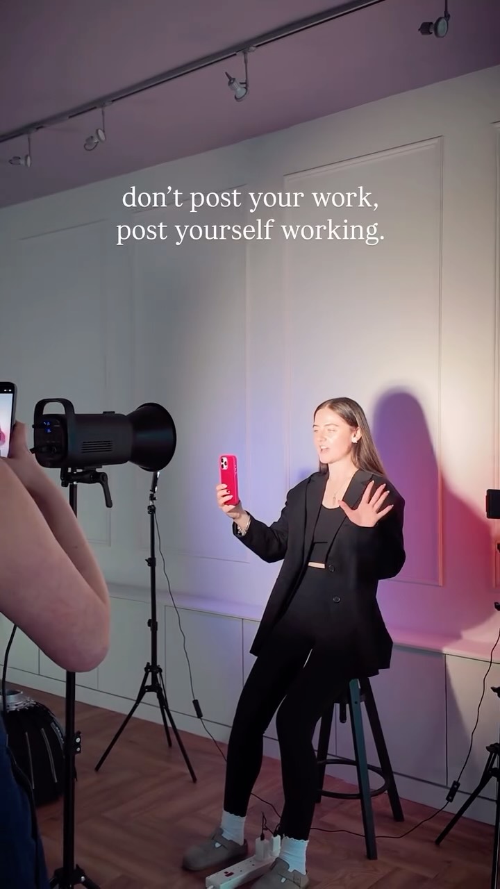 You’re focusing on the wrong part ⬇️
Don’t post your work,
post yourself working!
Because the final result isn’t what makes people connect with you 🤝
It’s the process:
The behind the scenes 🎬
The way you think 🧠
The way you move 🧘🏻♀️
The little moments in between ✨
That’s what makes your brand feel real!
That’s what makes someone think
“oh I like how she does that”
So next time you go to post…
Don’t just show the outcome, show yourself in it 🤍
Follow @marketingwithamber for more!!!
#contentmarketing #wellnessfounder #socialmediamarketing