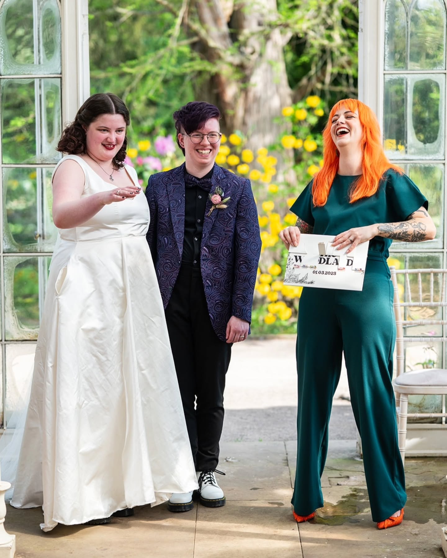 Belated happy anniversary to Aleck and Joanna! Hope you celebrated with bread and cartwheels xx
๐ธ @davefullerphotography
๐ฉ @wollatonhall
๐ @fern.floraldesign
๐ @acwhit17 @lilacmyosotis