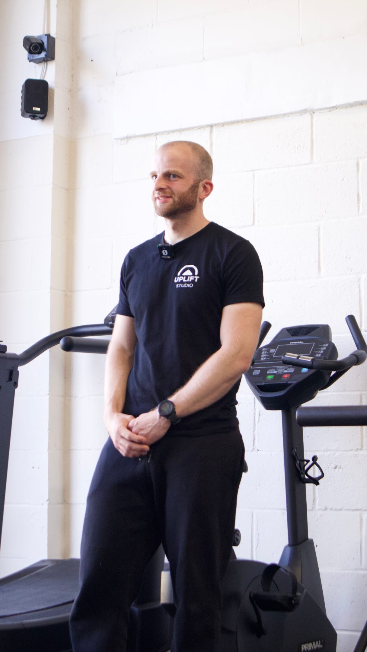 The reality of being a personal trainer 🤣
Our PTs wear all the hats, making sure you feel your best and reach your goals, even if that means we become your PT, nutritionist, and therapist all in one.
#pt #personaltrainer #personaltrainerlife #personaltraining #gyminstructor