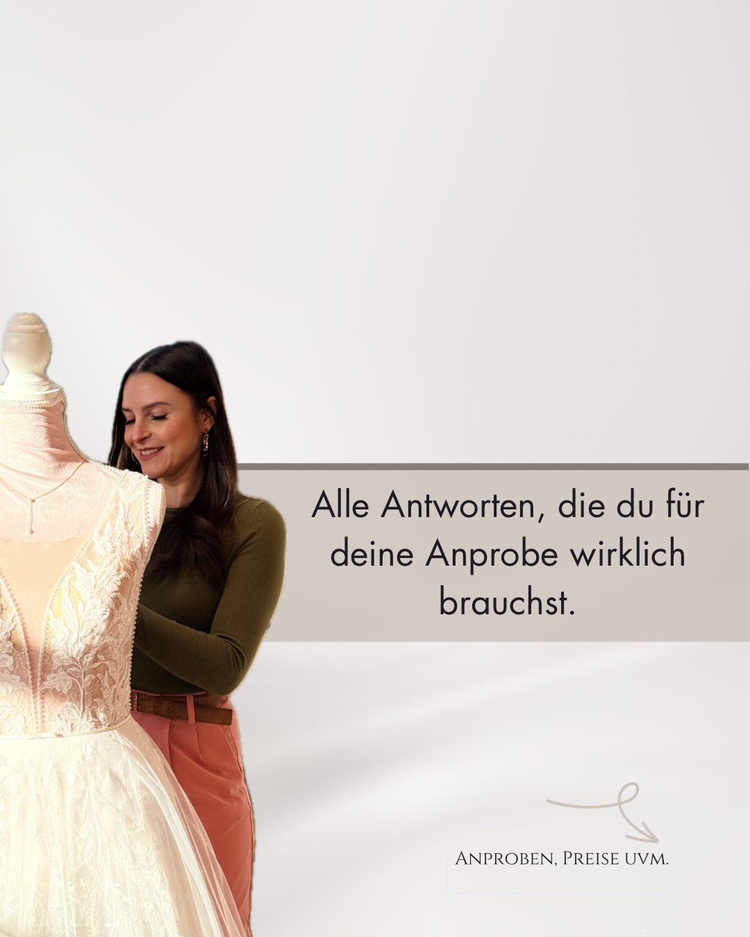Manche Fragen kommen ehrlich gesagt erst später. Also nicht am Anfang, sondern wenn man sich schon ein bisschen mehr mit dem Thema Brautkleid beschäftigt.
Zum Beispiel:
➤ Kann ich mein Kleid eigentlich verändern
➤ Was, wenn es nicht genau meine Größe ist
➤ Und wie läuft das Ganze nach der Auswahl überhaupt weiter
Die kurze Antwort:
Wir gehen das alles gemeinsam mit dir durch. Du kannst vieles anpassen. Oft mehr, als man denkt und dein Kleid wird am Ende sowieso in deiner Größe für dich bestellt.
Uns ist einfach wichtig, dass du dich nicht nur im Kleid wohlfühlst, sondern auch bei allem drum herum.
➤ Wenn du gerade merkst „ah okay, genau das habe ich mich auch gefragt“ speicher dir den Beitrag gern ab, dann hast du ihn später nochmal zur Hand.
#brautkleidsuche #brautstyling #brautmode #solingen #brautliebe
Brautkleider
Brautmodengeschäft
Hochzeit 2027