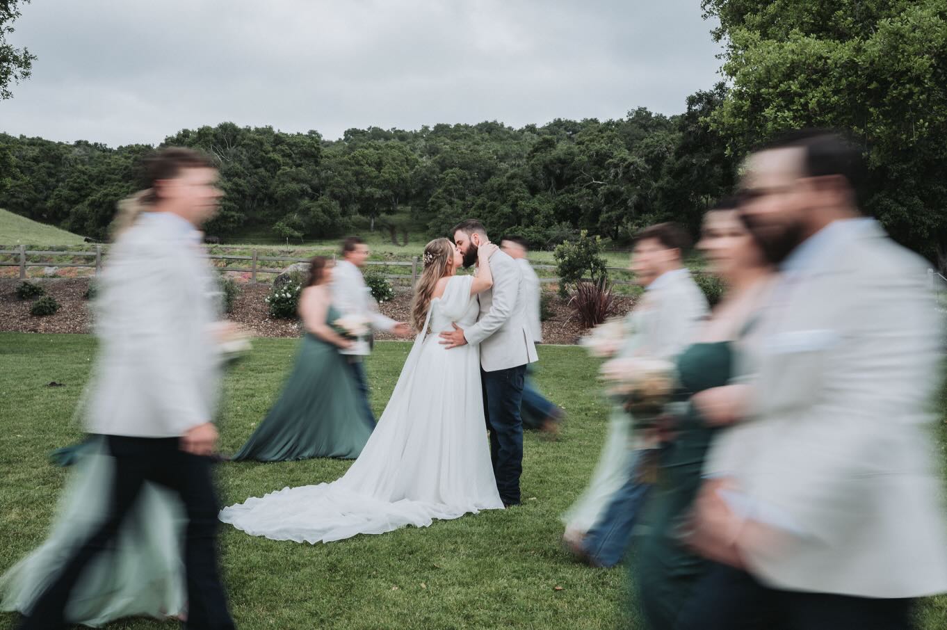 Happy 1 Year Anniversary Ashley & Casey!
Venue: Thousand Hills Ranch
Photo: @burlapandoakphoto
Coordinator: @irelinn_dalton @becca.ormonde
DJ: @epicentertainmentinc @anthonysalasjr
Florist: @lori_boe_floral
Officiant: @haydenwrnr
Beauty: @theglowden_ @glowingbyhaley
Hair: @hairbyevannleigh
Dress: @moondancebridal
Cake: @nothingbundtcakes