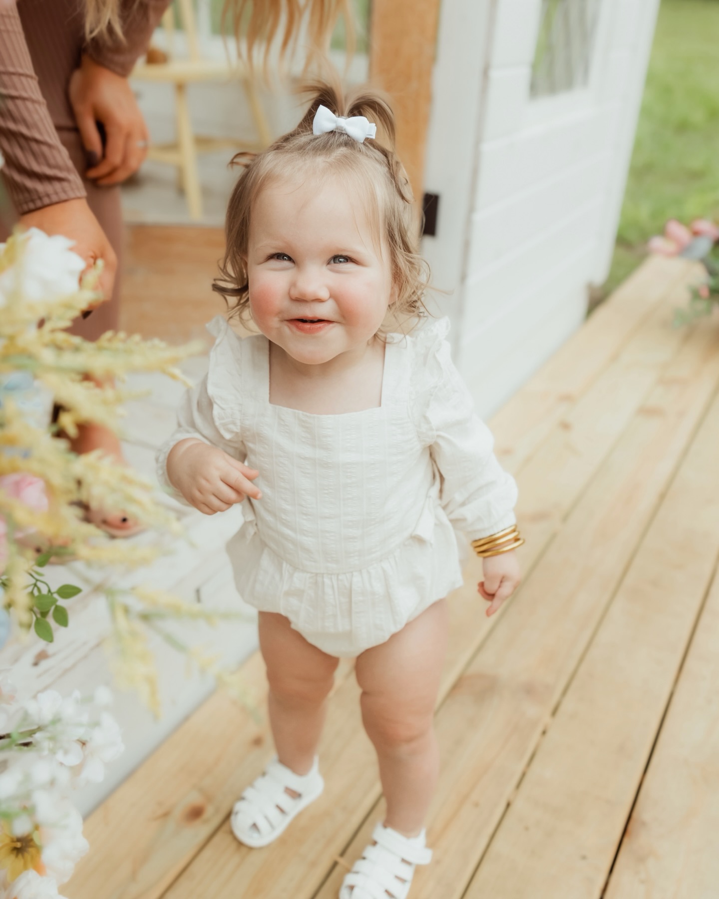 Swayzie girl just out here stealing the show until baby sis gets here! 🫶🏼😍
The Midwest has been absolutely wild with storms lately but thankfully we got most of the Mother’s Day minis in before ANOTHER tornado warning swept through— yallll I am sooooo ready for no more 🌪️
Don’t forget! Spring Minis are May 17th! There’s still a few spots left! 😘
#kansascityfamilyphotographer #familyphotographer #kansascityphotographer #midwestphotographer #likethe90sagain