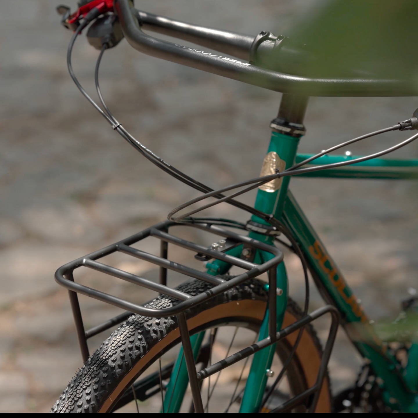 The KETTLEXPRESS isn’t just built to ride far.
it’s built to carry your world with you.
We build our racks in-house from stainless steel, made specifically for the KETTLEXPRESS.
so, the fit, alignment, and strength are exactly how we want them.
