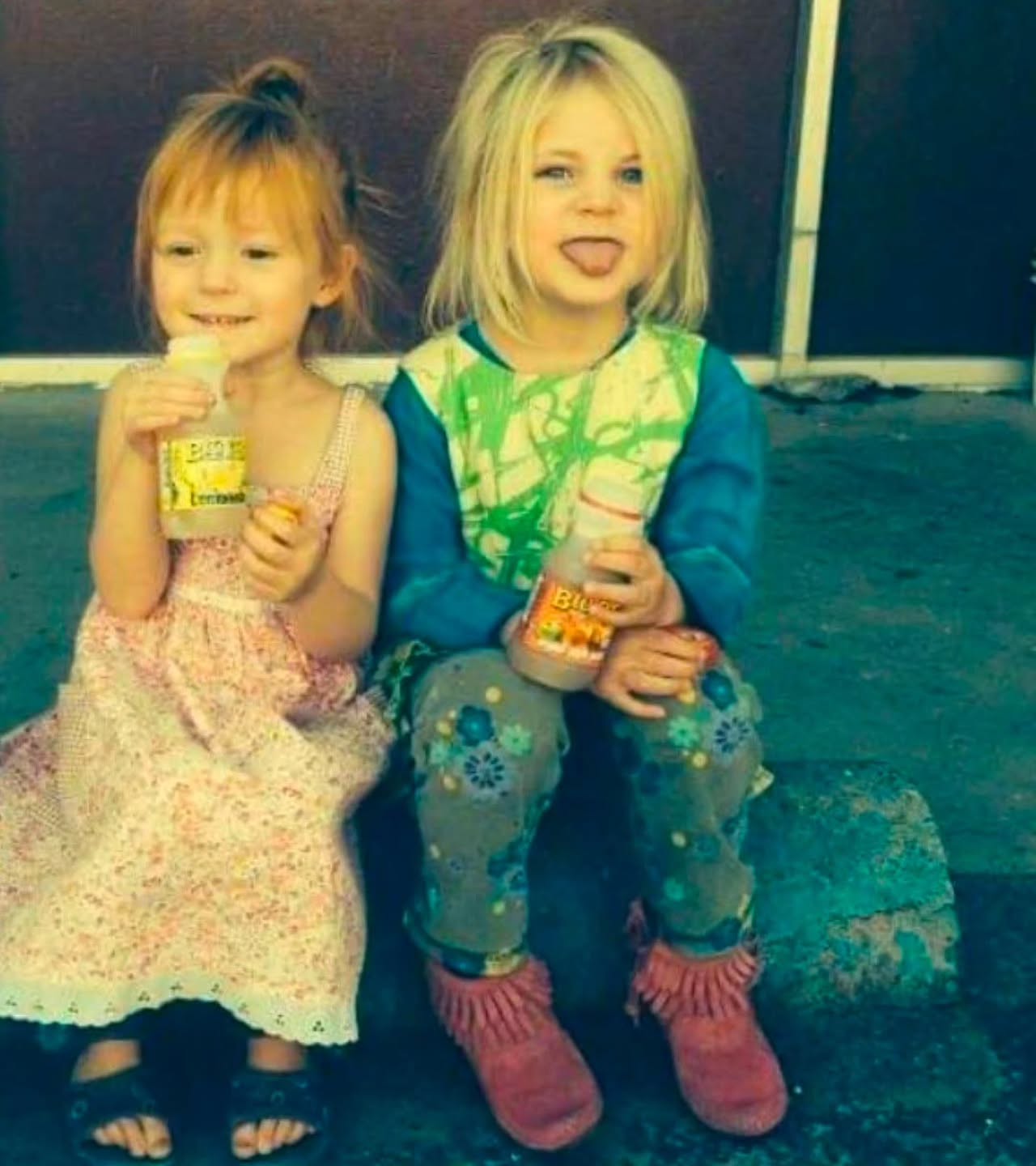 What a cute throwback photo of some Big B's juice fans! ❤️🧃
These girls are all grown up now and still enjoy drinking Big B's juice. Thanks for being SUPER fans! ✨️🤘
Tag us in your happy juice moments @drinkbigbs