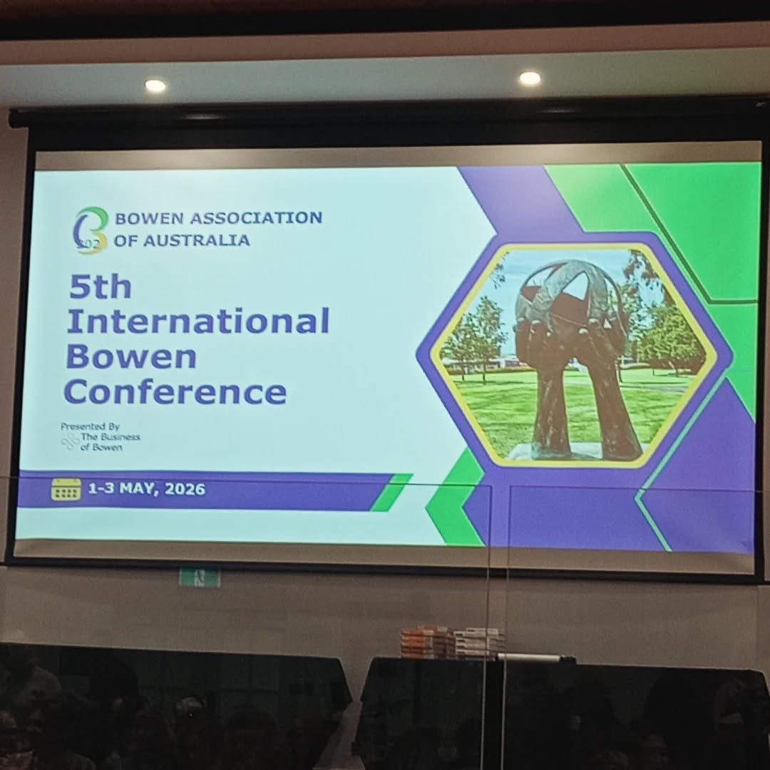 Great day yesterday. 135 people in the room listening and absorbing information Bowen Therapists speak. Like anything else it has its own language
There were a few tears here and there and a standing ovation for a speaker who was a asked to fill in. No notes and only one slide on the screen
Lots of note taking, such fantastic speakers
What a day 😊🌏🦘