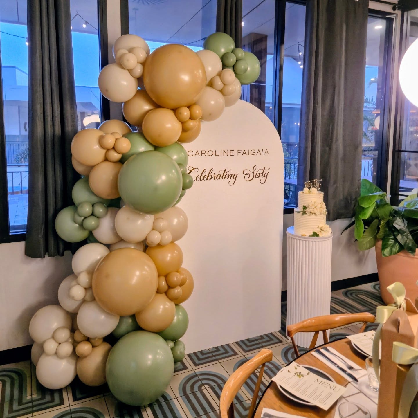 Happy Birthday, Caroline π
www.bailandoballoons.com.au
Brisbane balloon decorations
