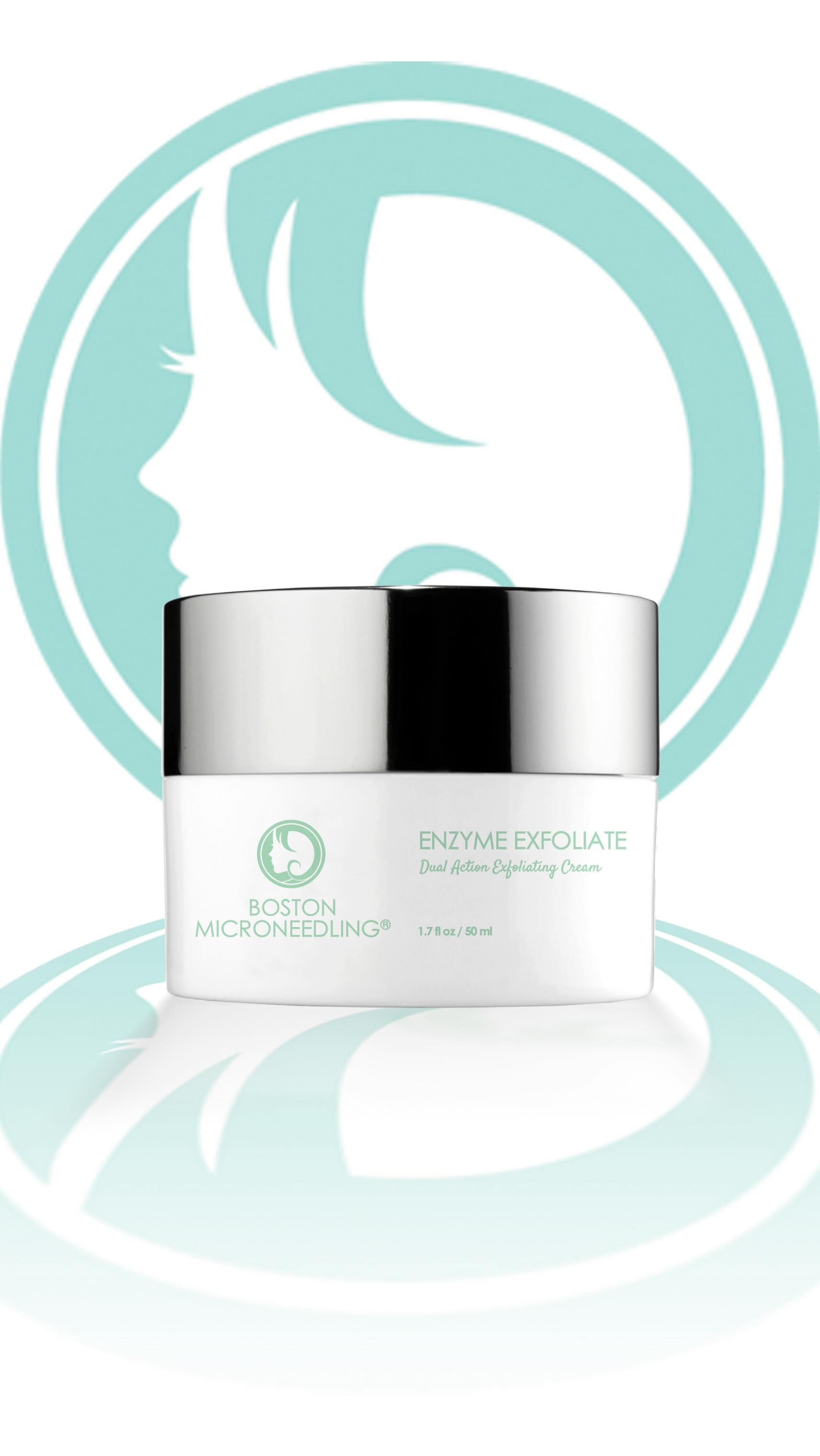 Glow starts with the right exfoliation ✨
Our Enzyme Exfoliate is a game changer for smoother, brighter skin. With the natural power of pomegranate enzymes and eco friendly micro polishing powder, it gently buffs away dull, dead skin revealing a refreshed, radiant complexion underneath.
Ready to level up your skincare routine? Your glow is waiting.
#BostonMicroneedling #BMSkincare #SkinRejuvenation #GlowingSkin #ExfoliationEssentials